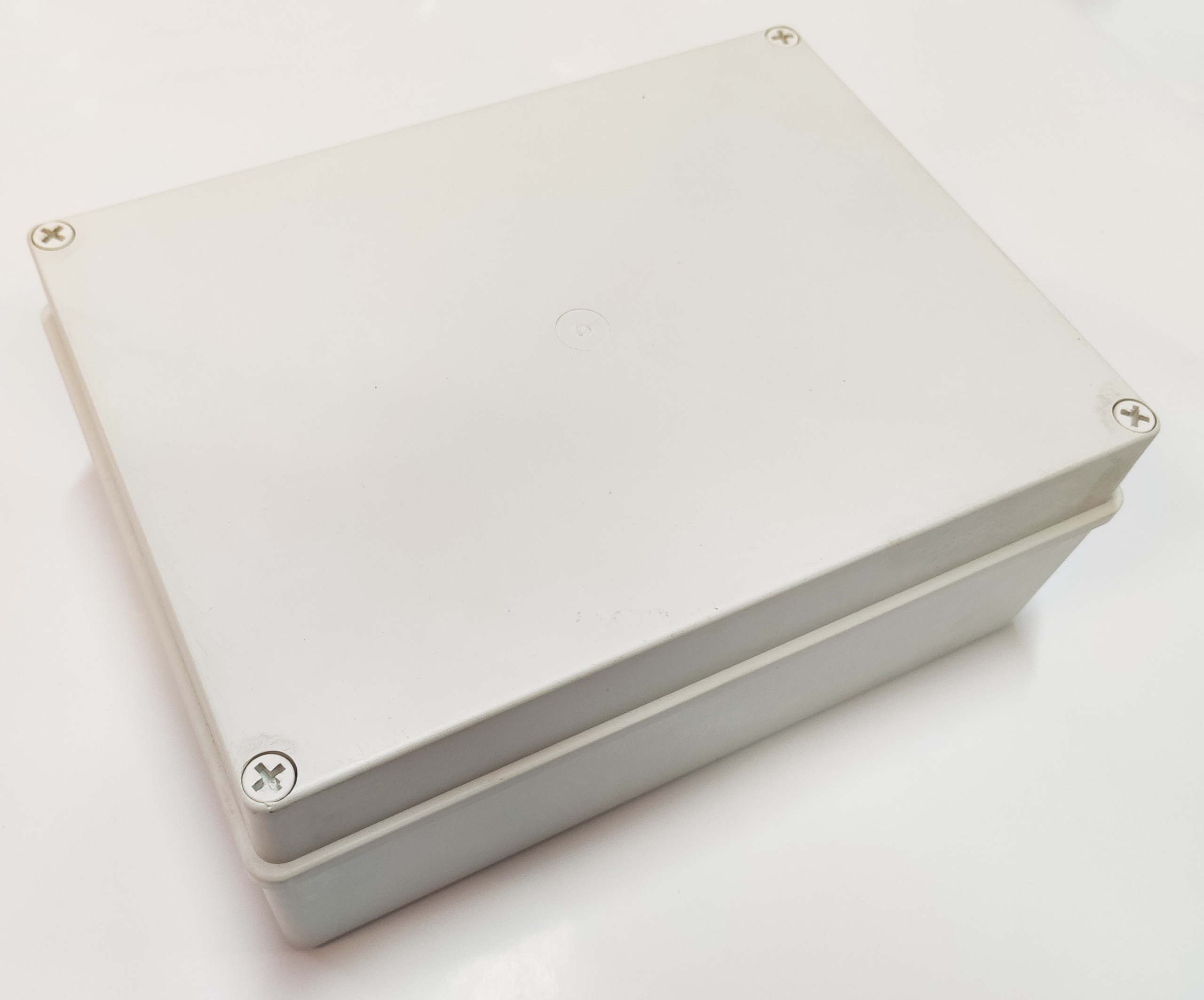 

Puszka hermetyczna IP55 302x222x130mm