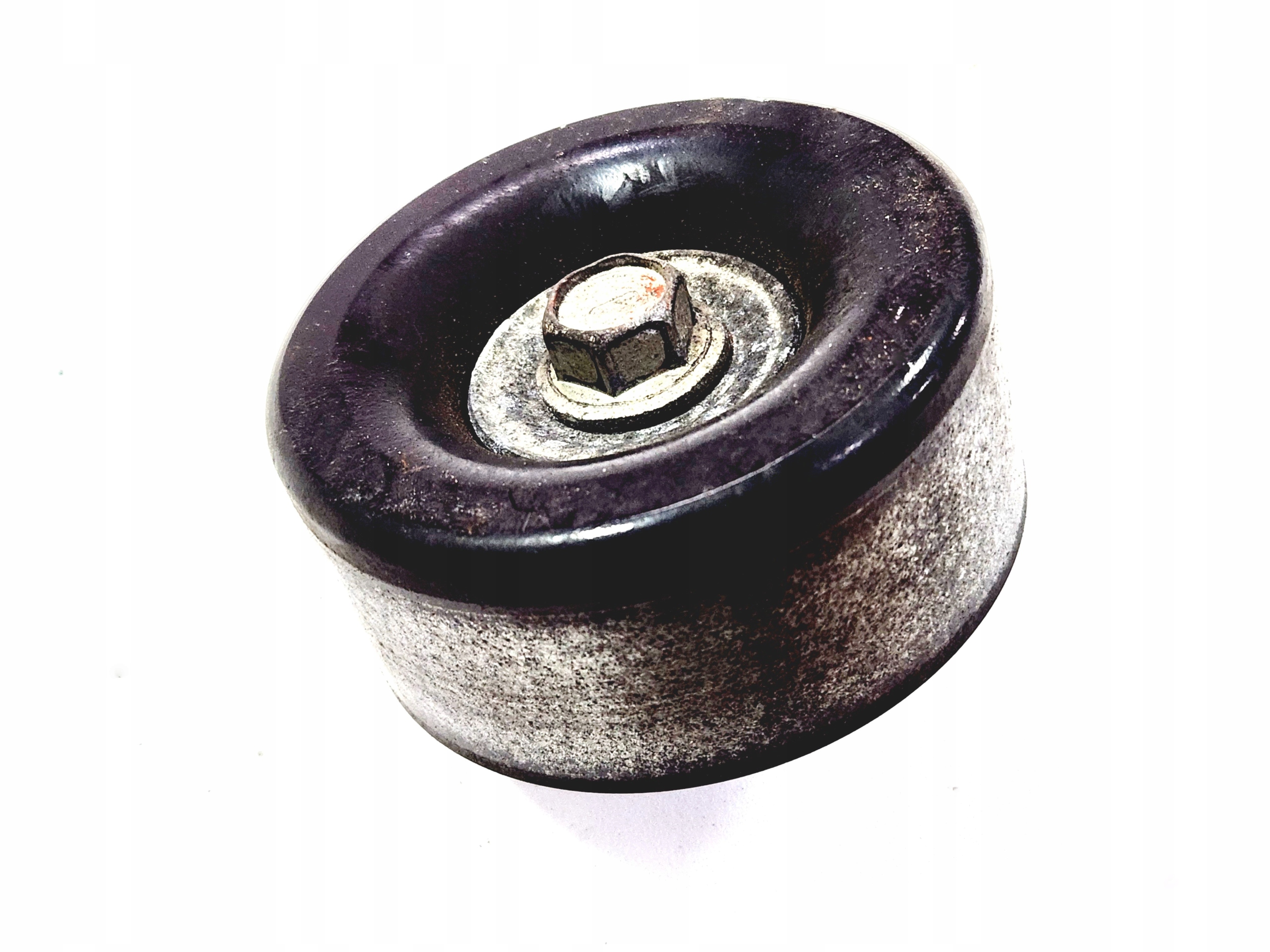 РОЛИК РЕМЕНЯ ДВИГАТЕЛЯ NISSAN 370z