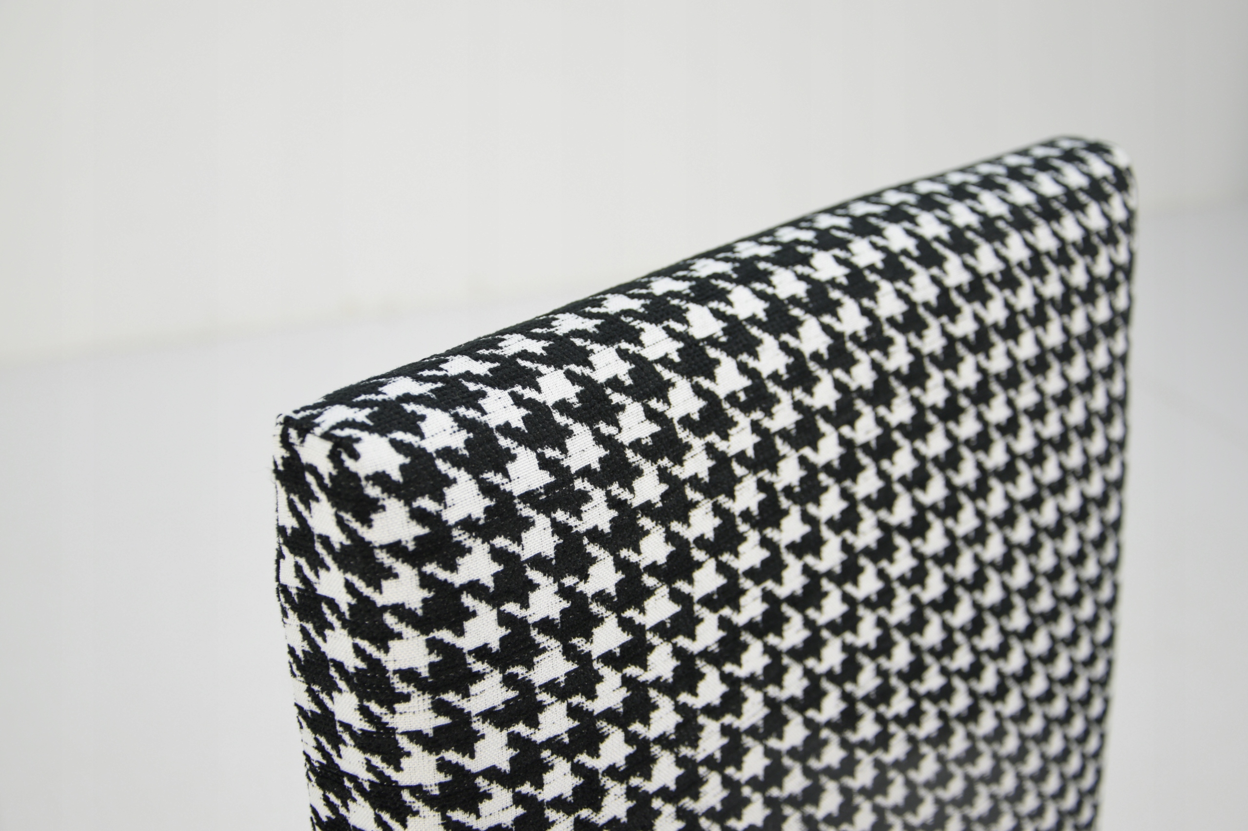 6 krzeseł TAPICEROWANE w kratkę + stół DĄB SONOMA Szerokość siedziska 45 cm