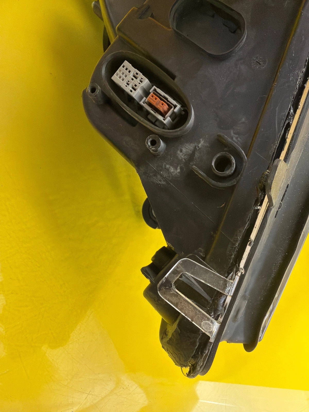 light right Mercedes ML W164 2005-2008 Xenon black A1648206801