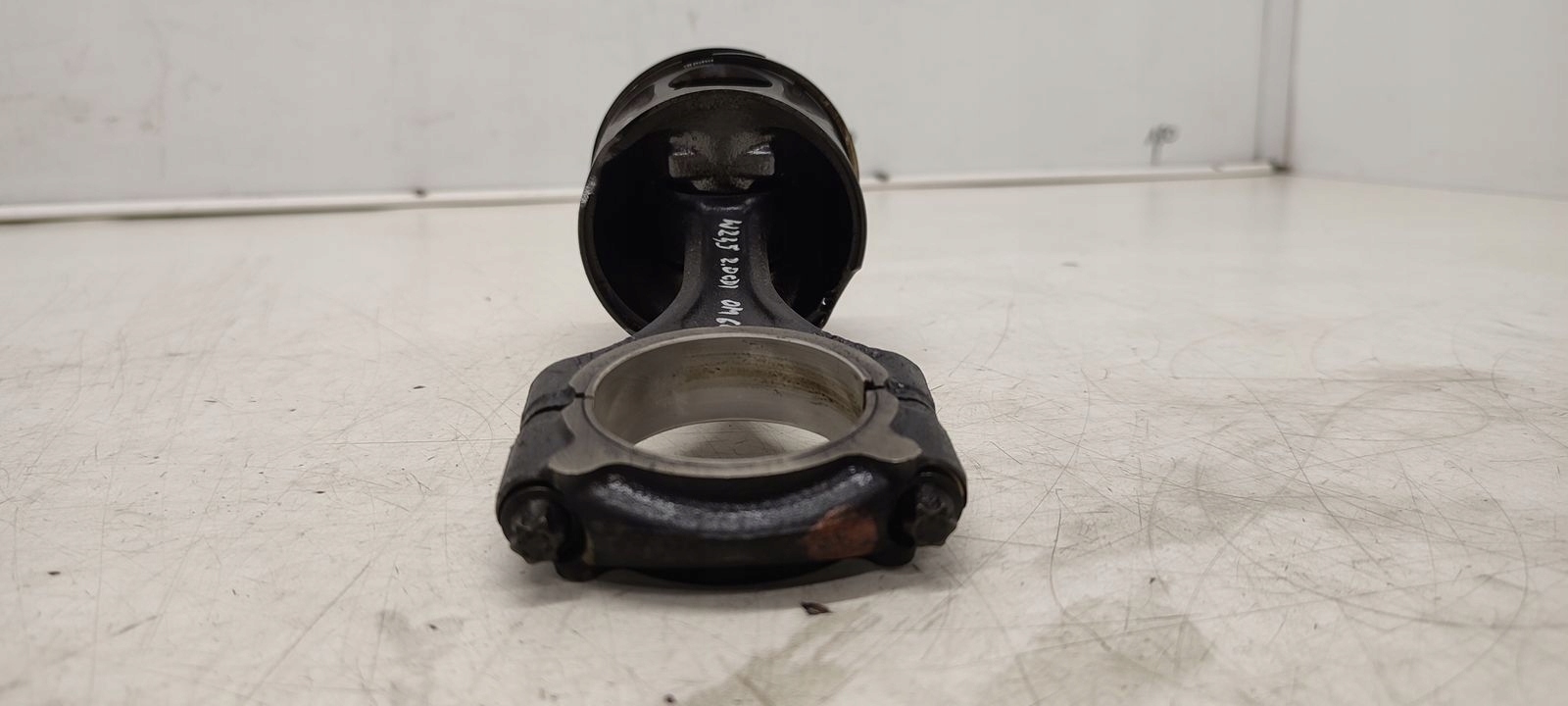 piston connecting rod Mercedes W245 2,0 CDI OM640