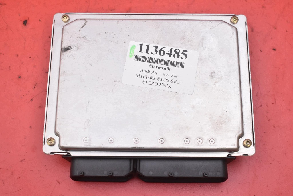 control unit computer of the engine 8E0909557 AUDI A4 B6 2.0 20V 130 KM 00-05