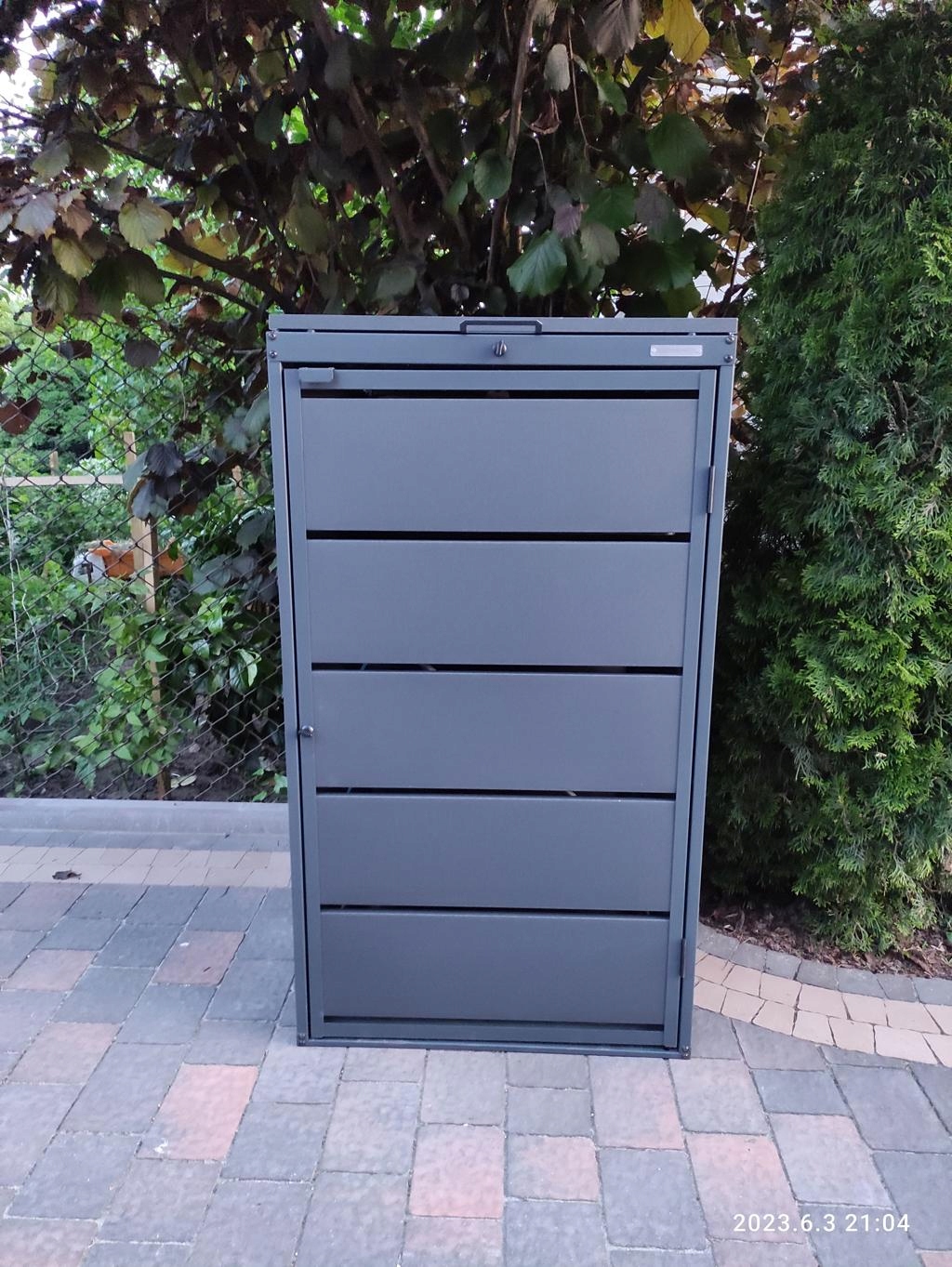 Zabudowa kosza na śmieci metal Premium 240-1