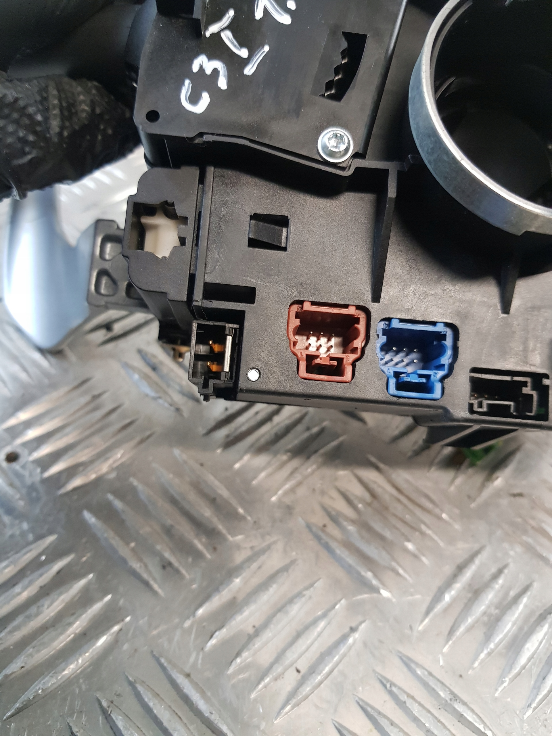 steering wheel levers and controls control ring CITROEN C3 and 1.6B AUTOMAT EU