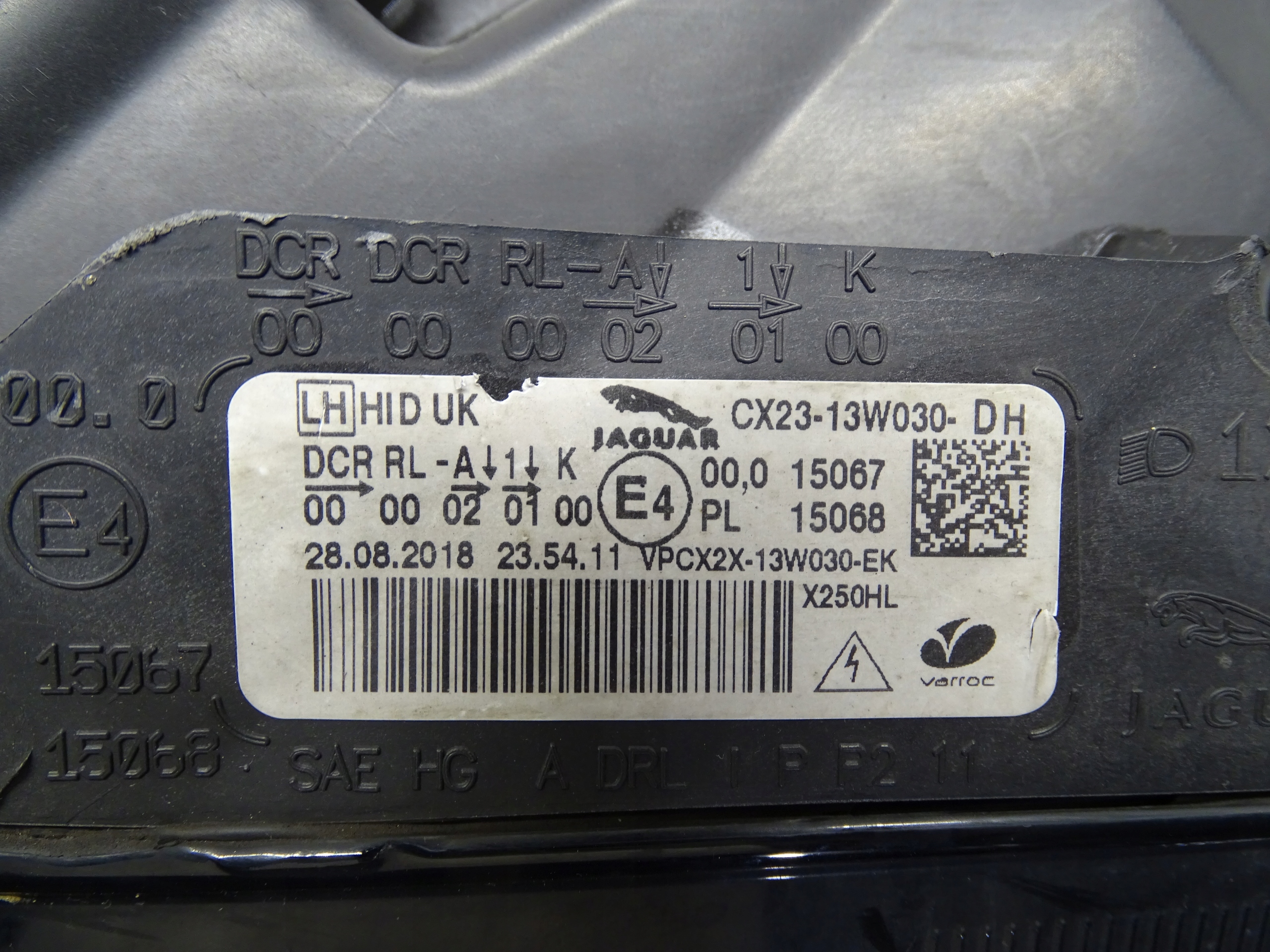 light left front front XENON UK JAGUAR XF X250 CX23-13W030-DH
