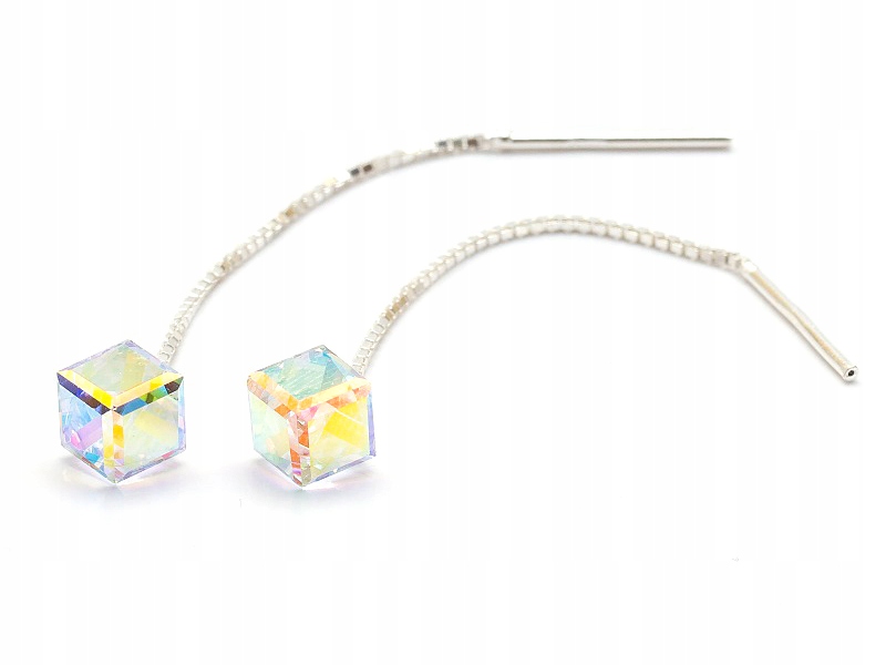 

Srebrne długie kolczyki z kr. Swarovski Cube 6 Cab
