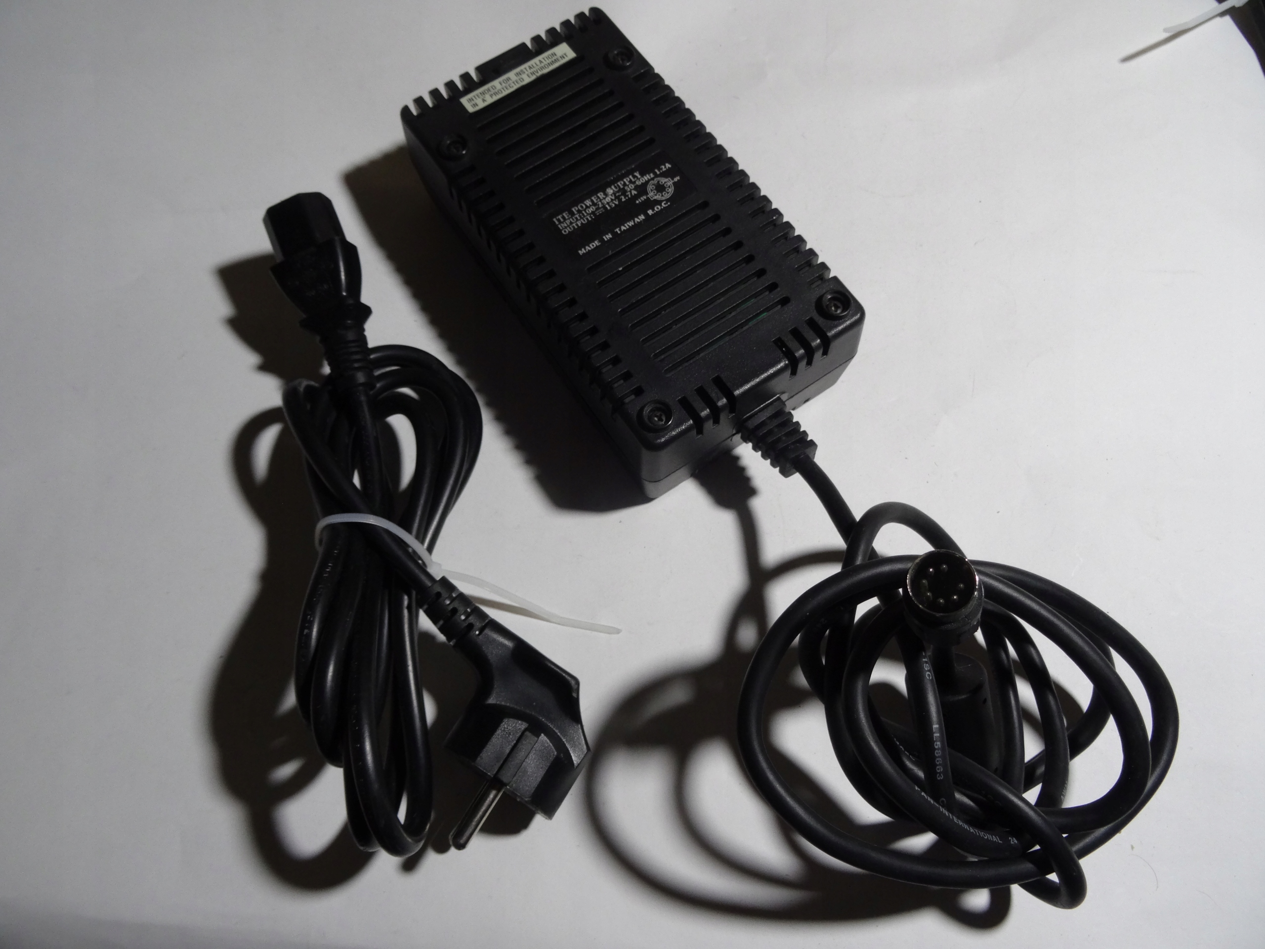 Zasilacz TELEX AC DC Power Supply UP30435 15V Sklep, Opinie, Cena w