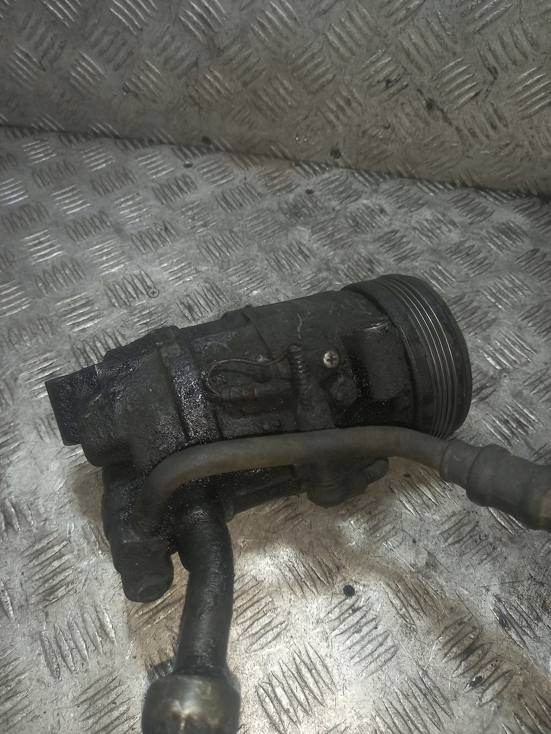 Pompe direction assistée BMW E46