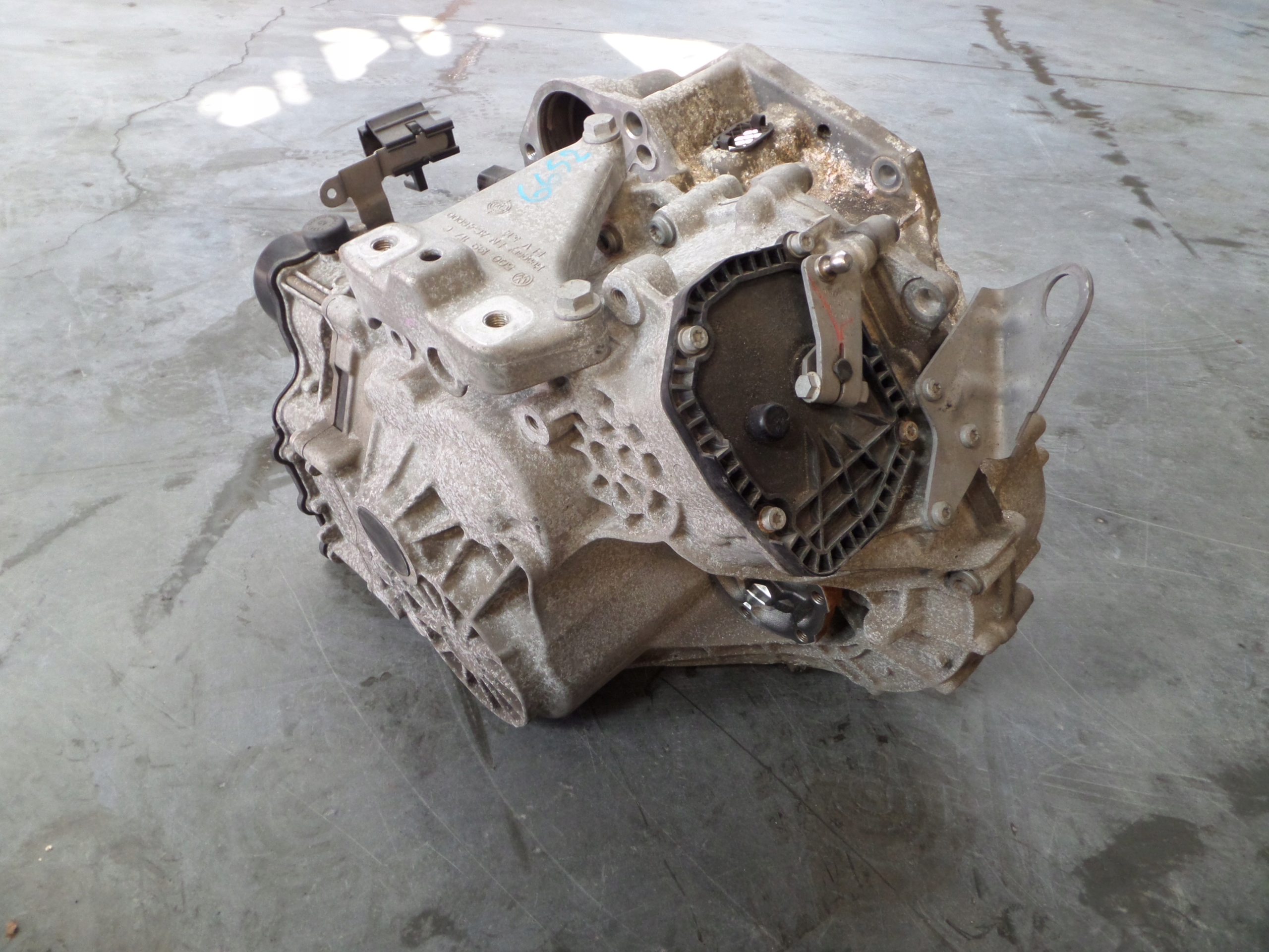Volkswagen OE 0CG301103B Getriebe automat dsg