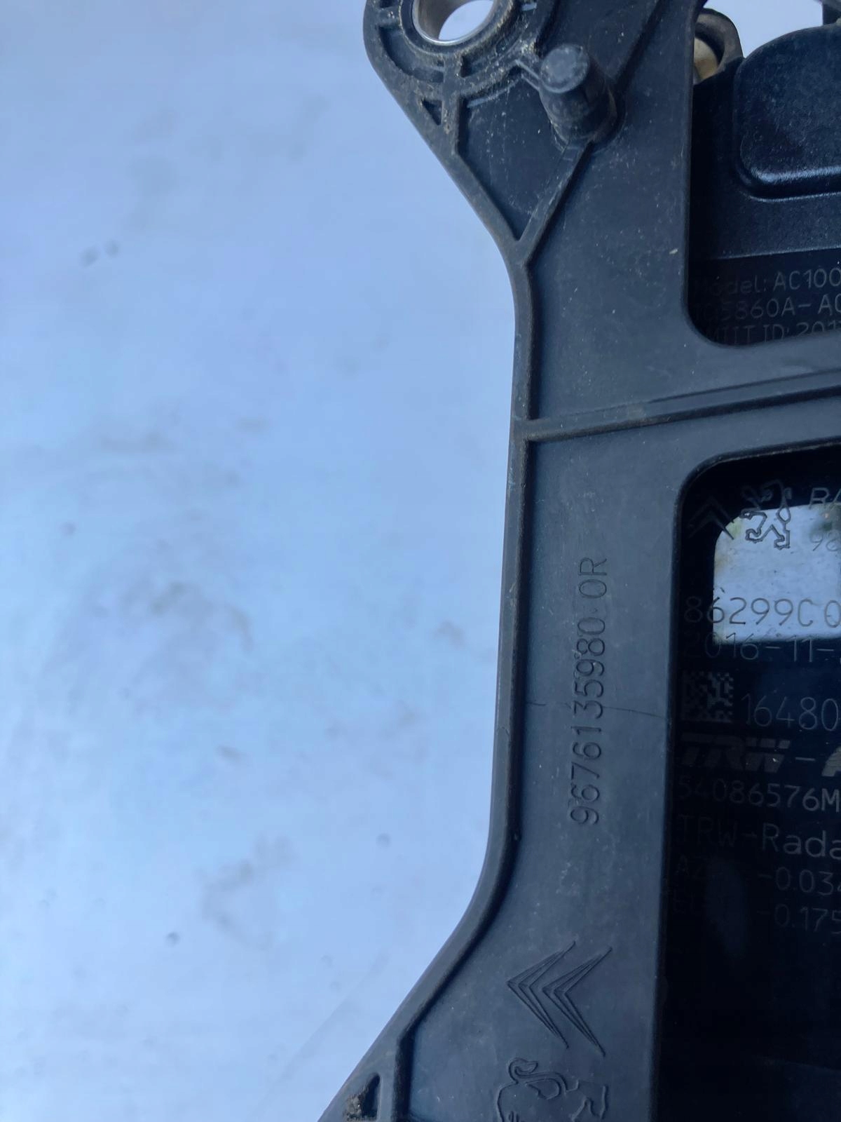 RADAR DISTRONIC Support plaque PEUGEOT 3008 II 9820282980