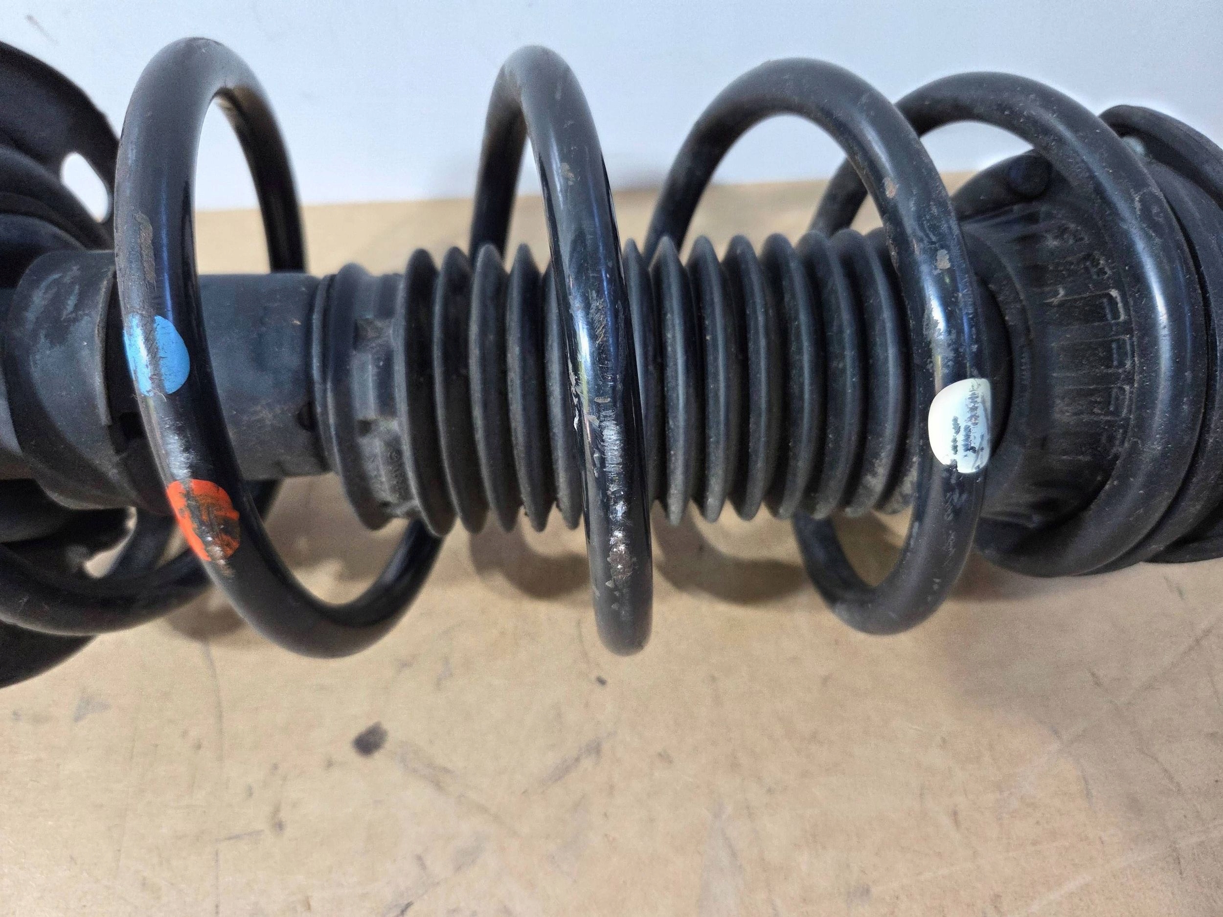 Mazda CX-5 shock absorber front right KB8T34760 (F796)