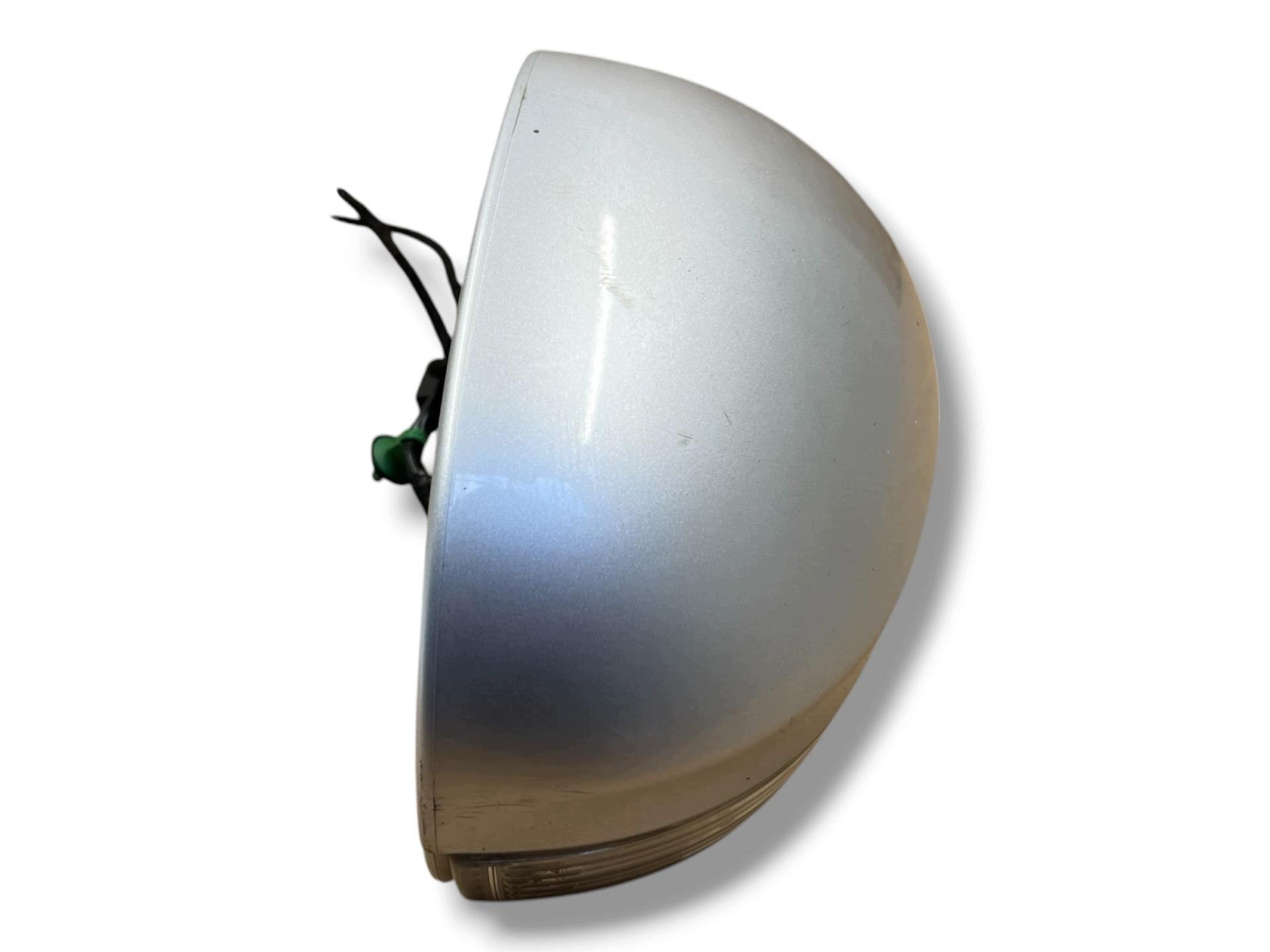 mirror exterior right side Volkswagen Passat B6 2009 3C2857508CJ