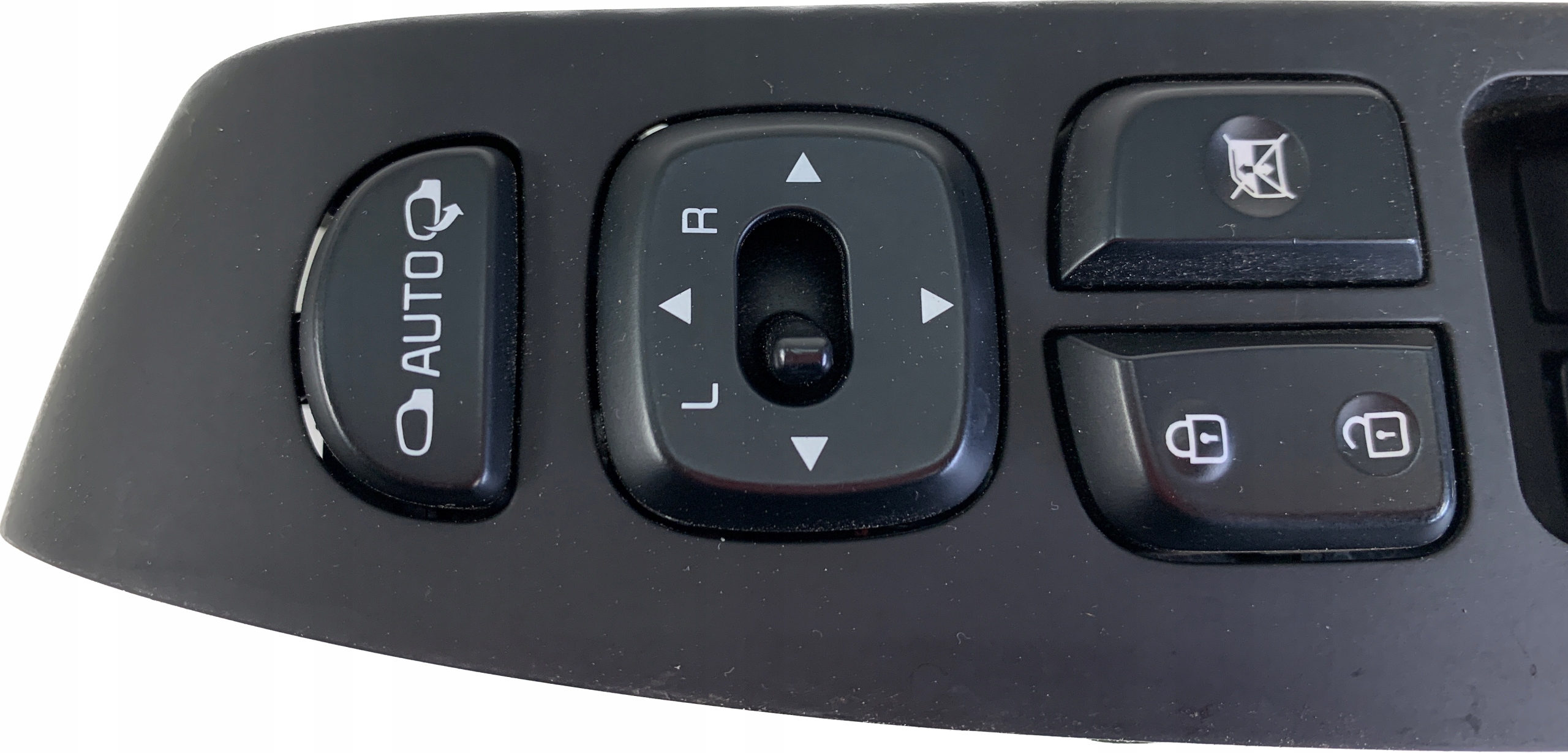 KIA SOUL II PANEL SZYB LUSTEREK 93570-B2130