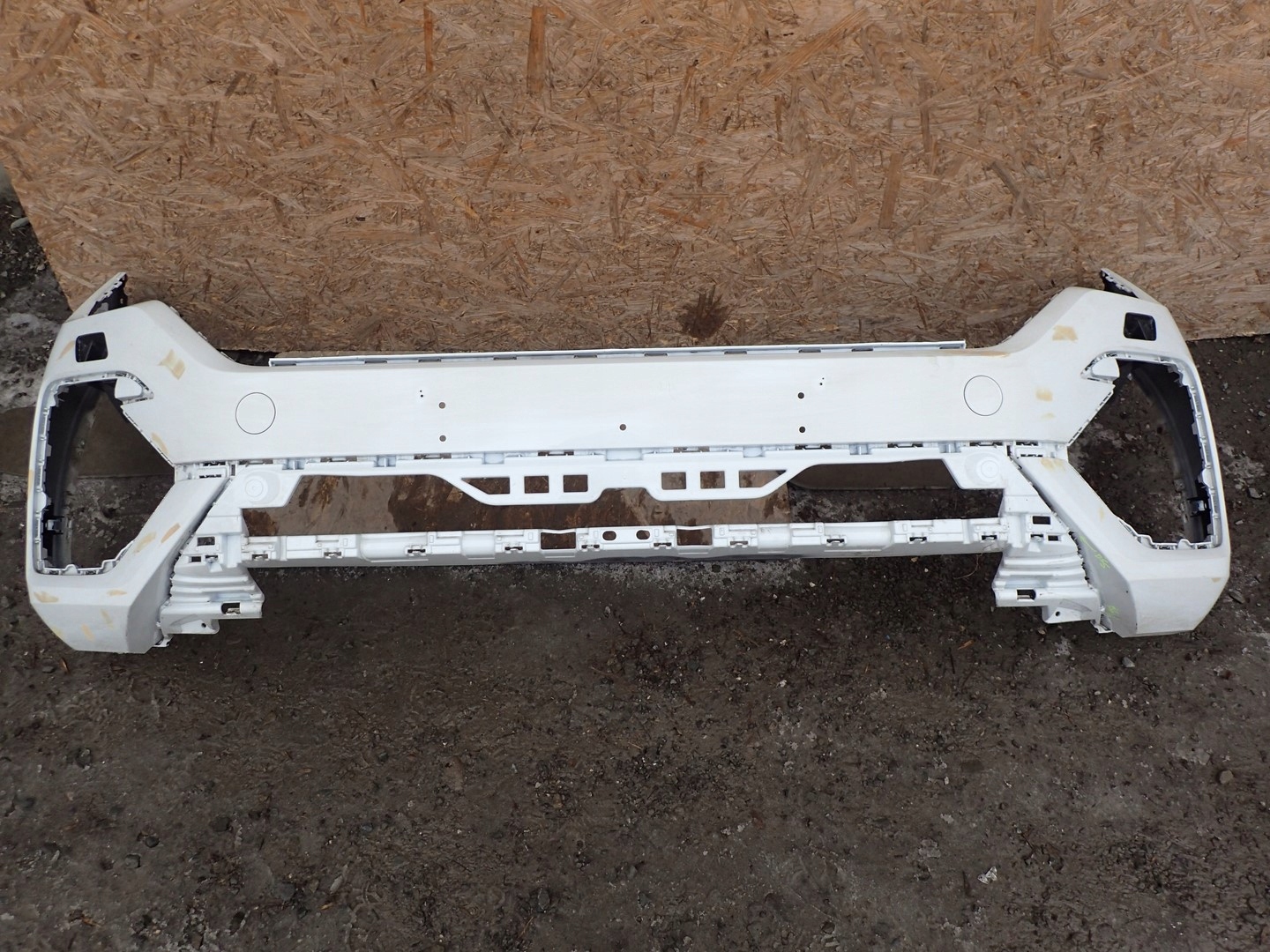 bumper front front VW TOUAREG 3 III 760 R LINE