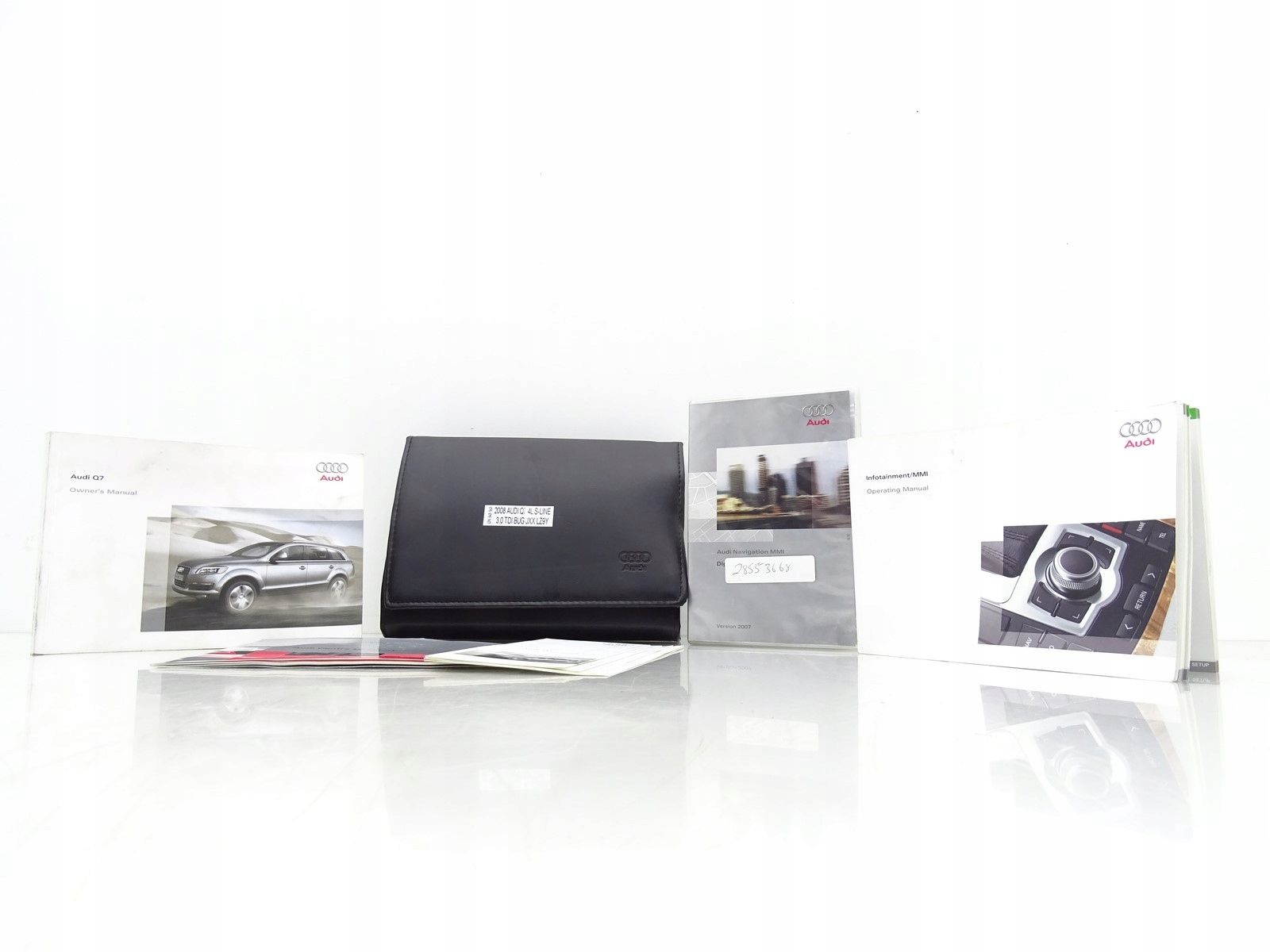 13124974574 - Чехол кожаный чехол + книга для AUDI Q7 4L