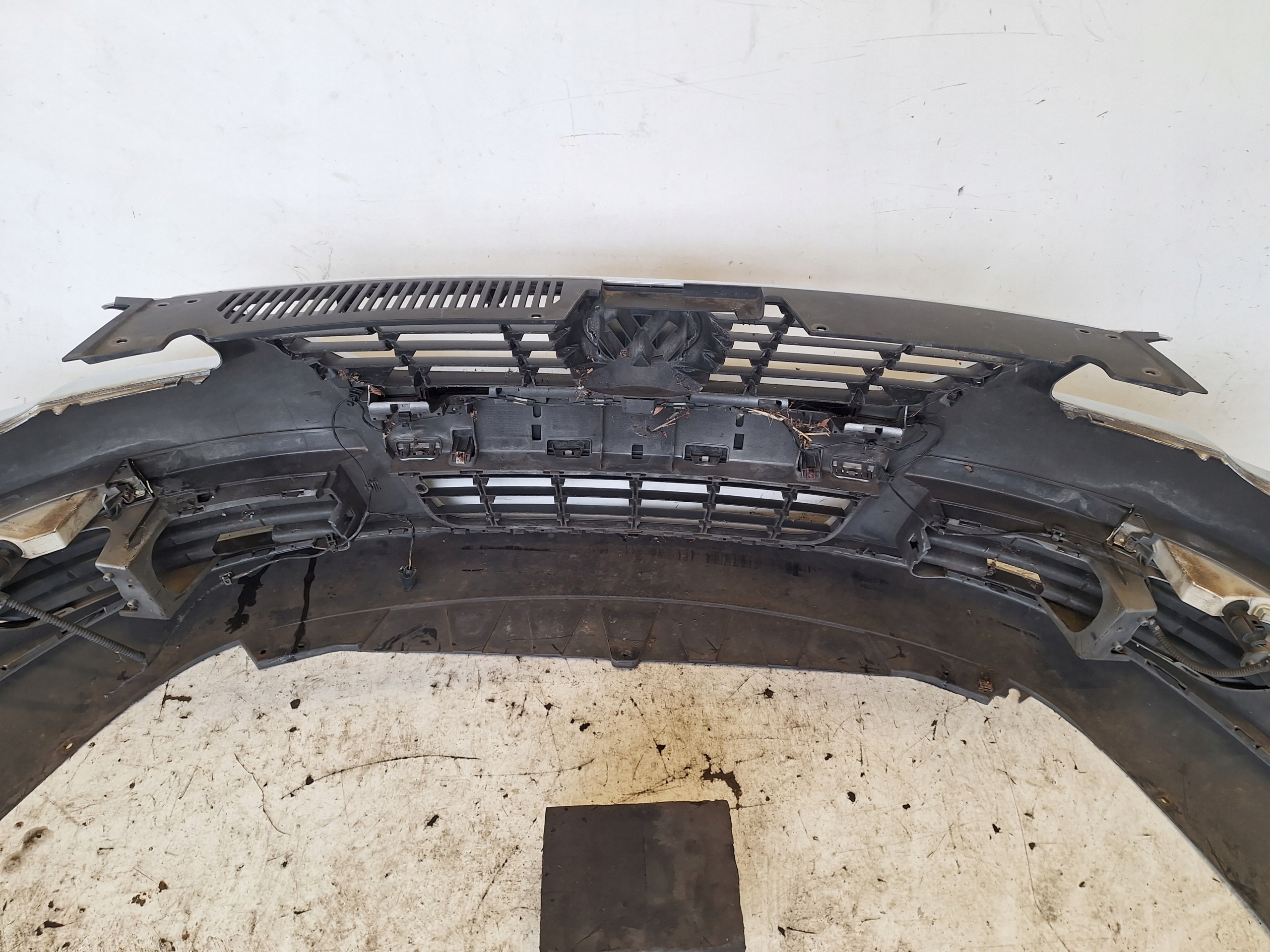 VOLKSWAGEN PASSAT B6 05-10 Stoßstange