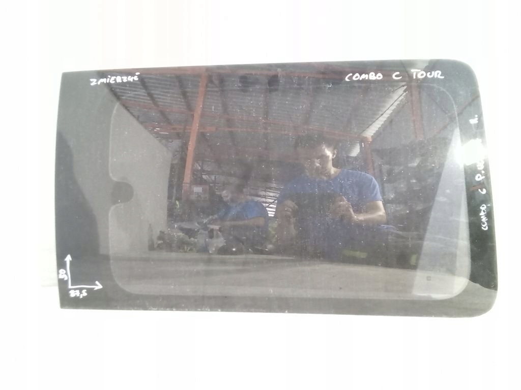 Opel Combo C OKNO pravá uchylna