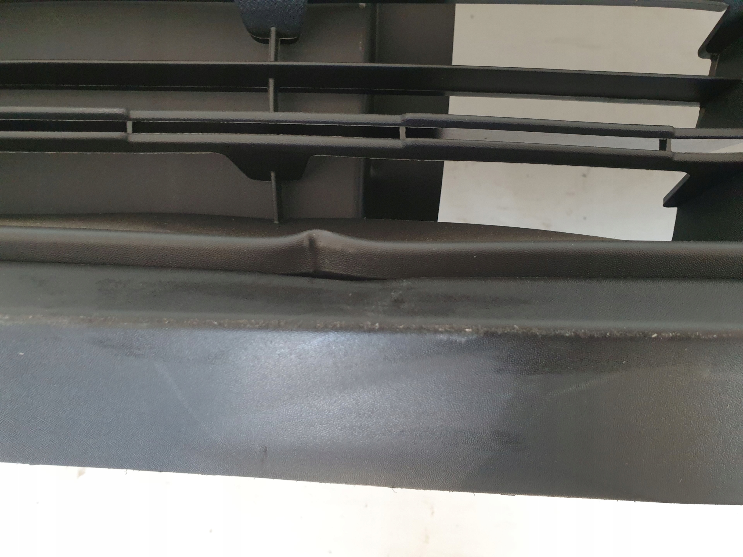RENAULT SYMBIOZ 2024-> bumper front PDC LED RADAR cover KAMERA
