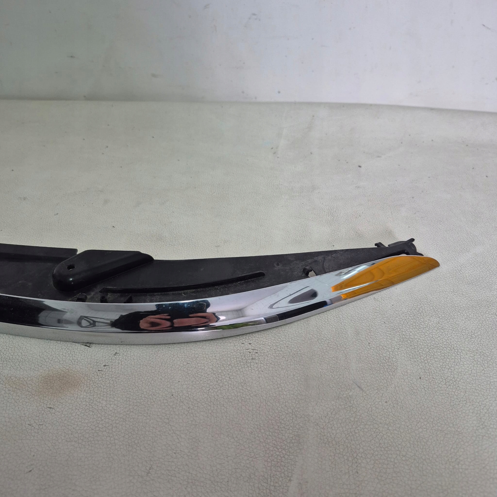 VW PASSAT B8 -> CHROM moulding NAD LAMPE left left front front 3G0941119