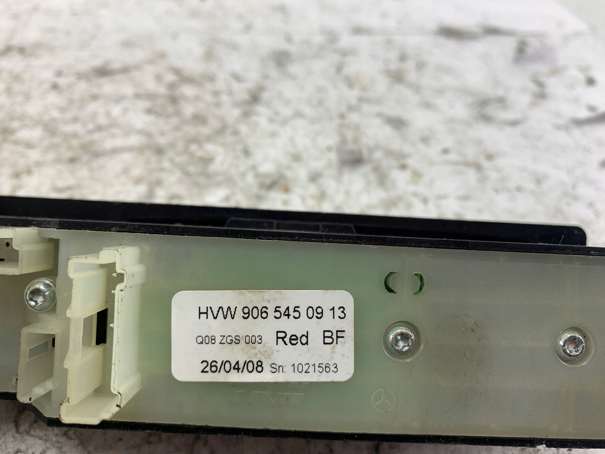 MERCEDES SPRINTER 906 PANEL okna pravý předek 9065450913
