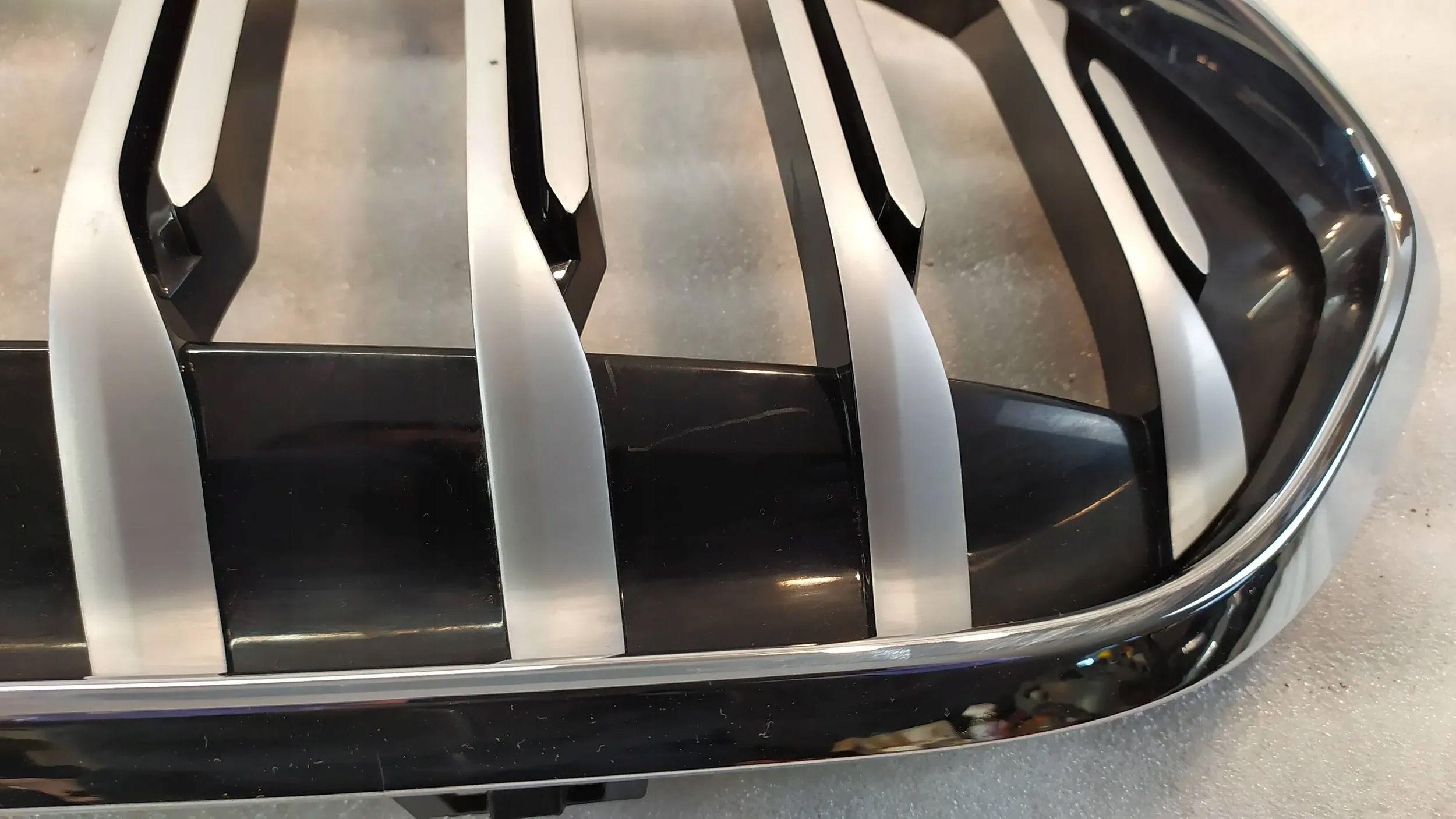 BMW 2 F44 Kühlergrill FRONTGRILL Kühlergitter 7077302 - Thumbnail 9