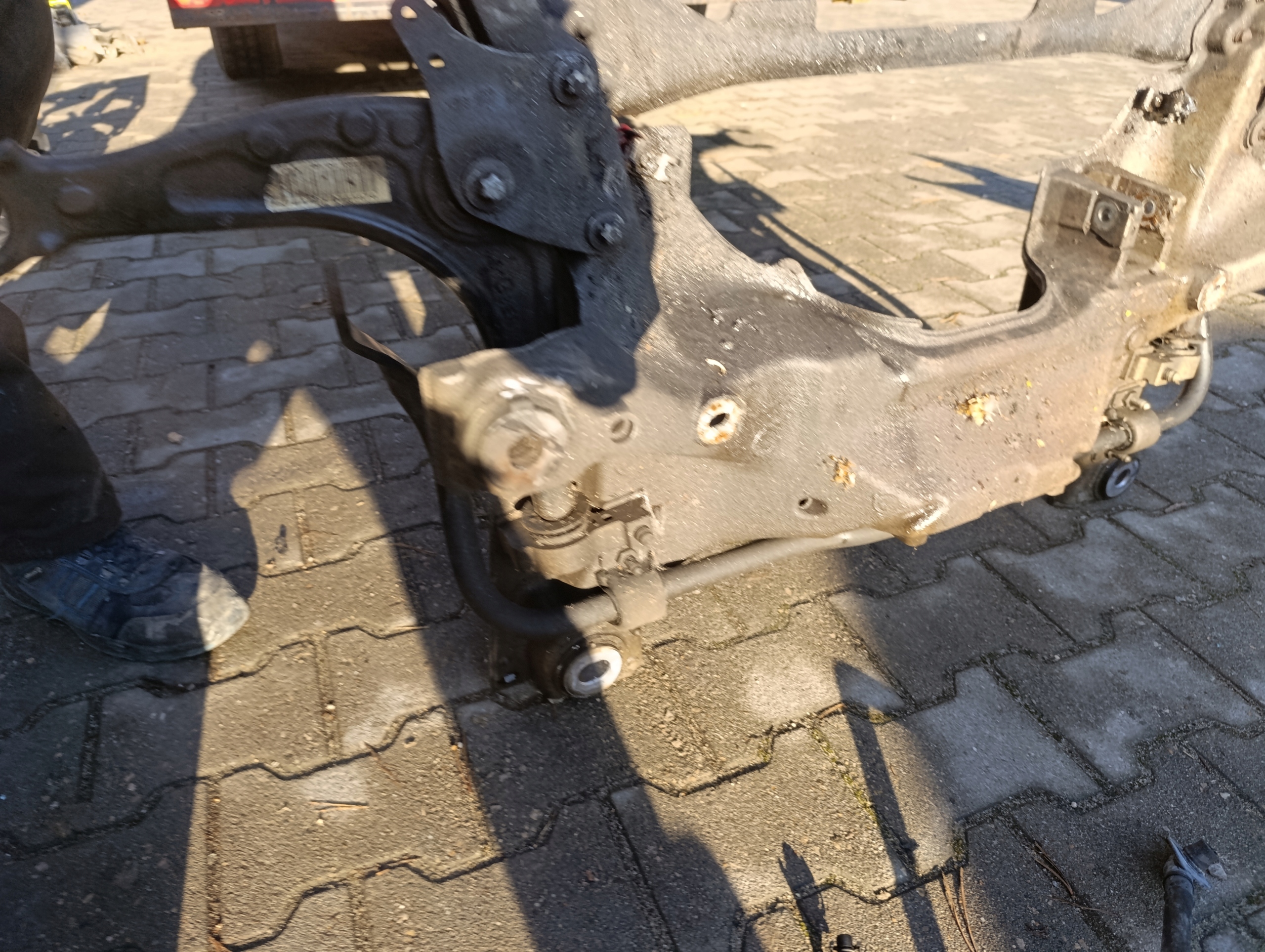 suspension beam front Peugeot 407