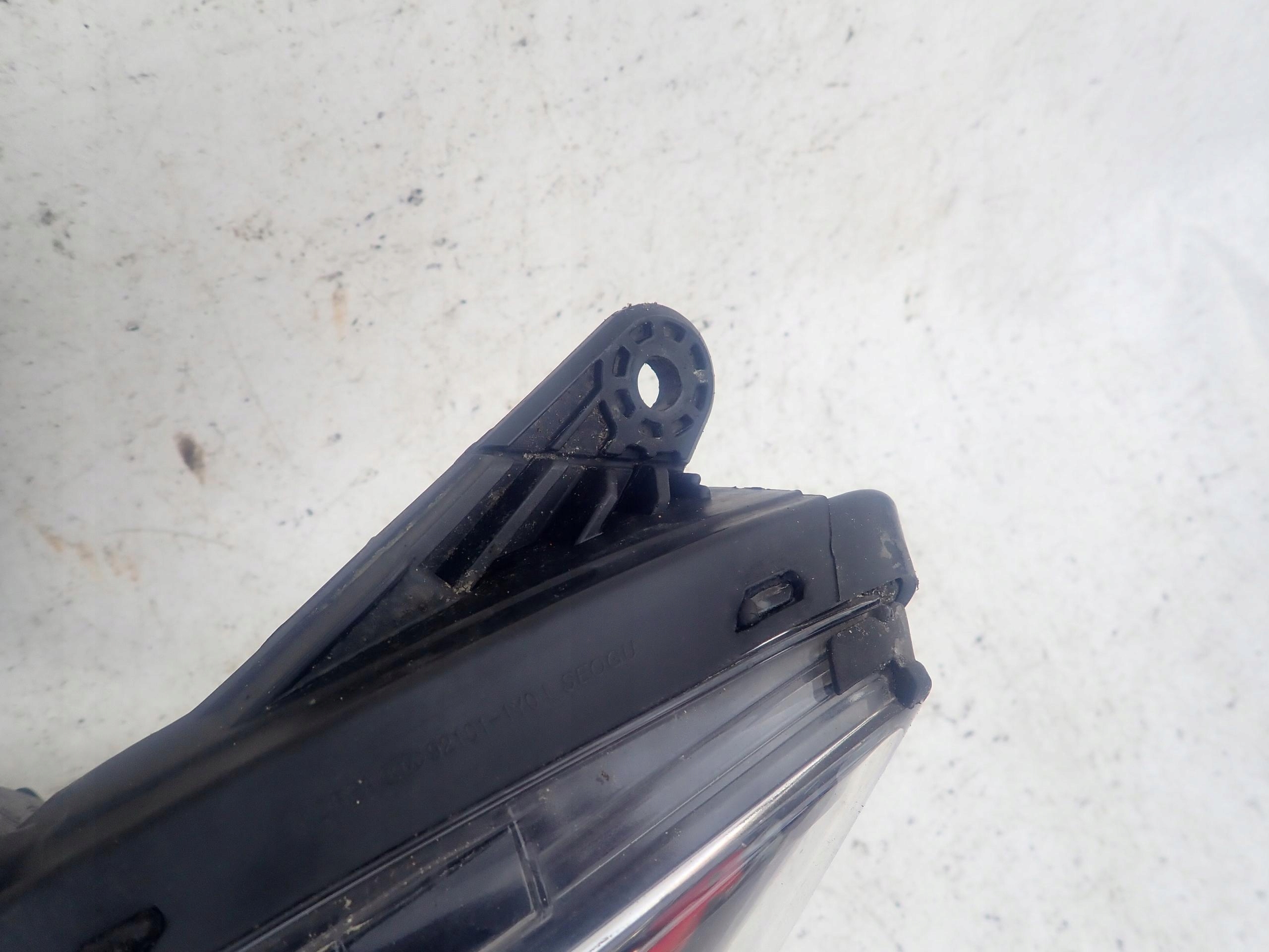 KIA PICANTO II 12-> light front front left