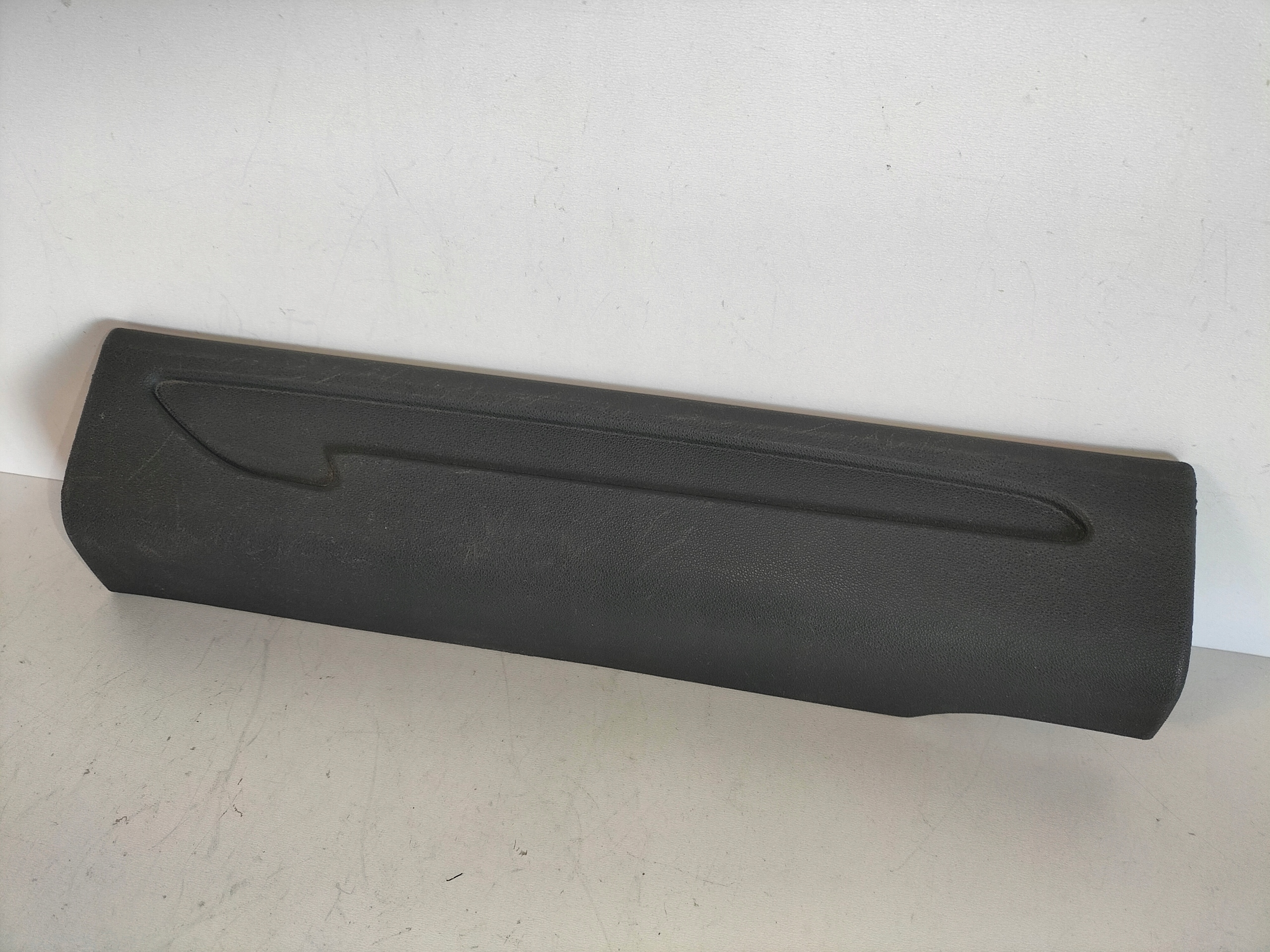 cap moulding of the threshold front right CITROEN C3 II 10-16
