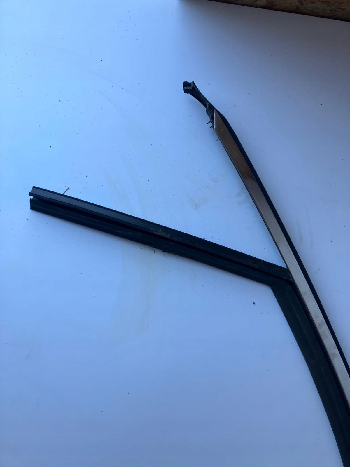 frame gasket door CHROM MEGANE V E-TECH left front