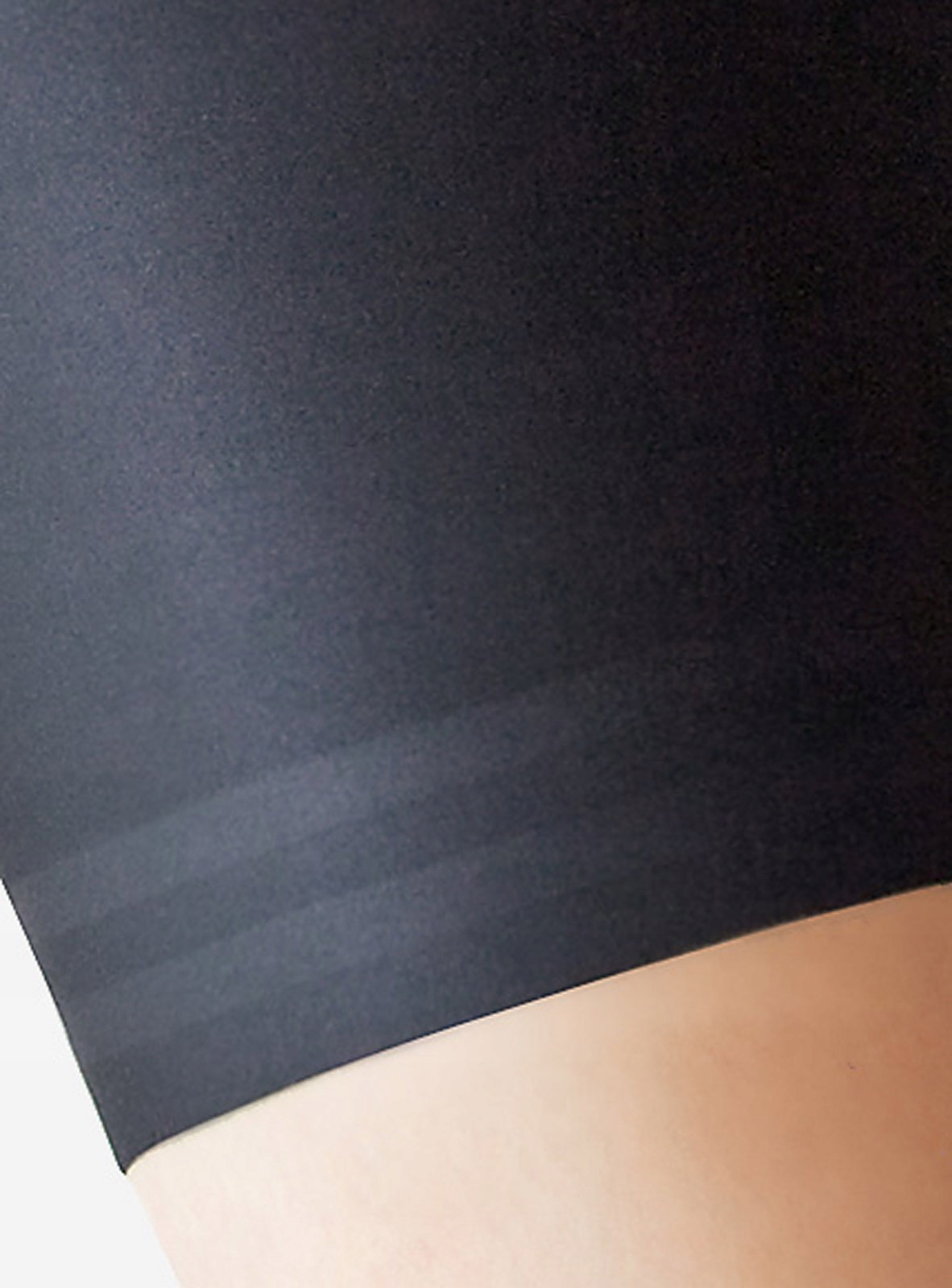 Opaska na uda przeciw otarciom satyna L Nero Rozmiar L