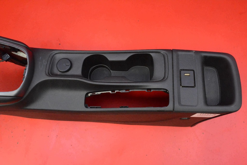 TUNEL mitte EU 39124502 OPEL ASTRA 5 V K 15-20