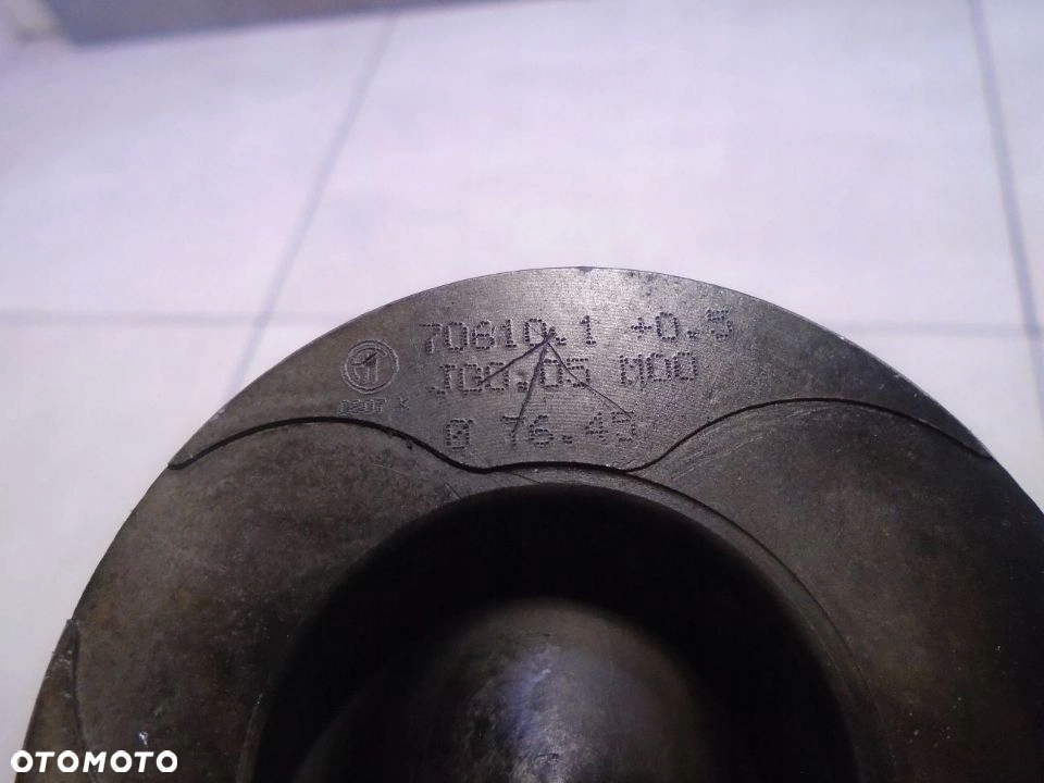 Piston avec bielle RENAULT MEGANE II 1.5 DCI