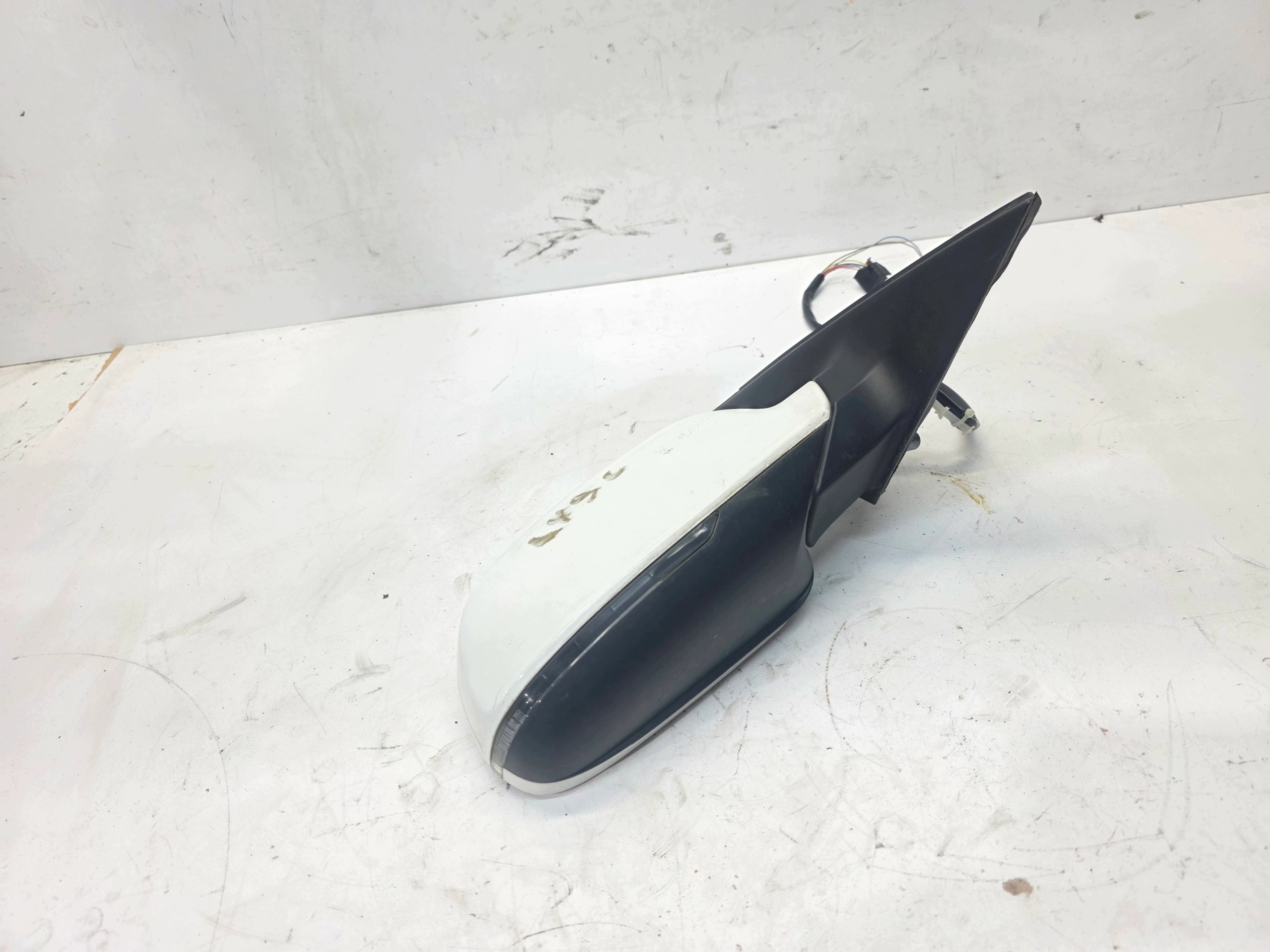 mirror exterior right AUDI A4 B8 LIFT LY9C 6+2 PIN UK