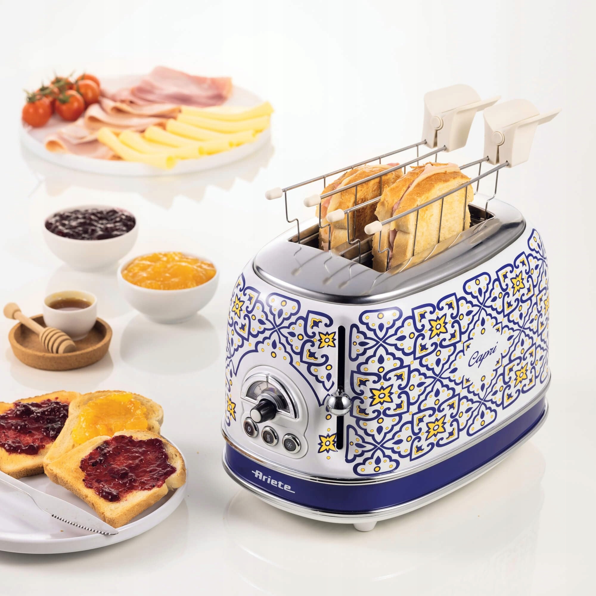 ARIETE Toster Elektryczny 155 Capri Retro Design Regulacja Temperatury — miniatura 3