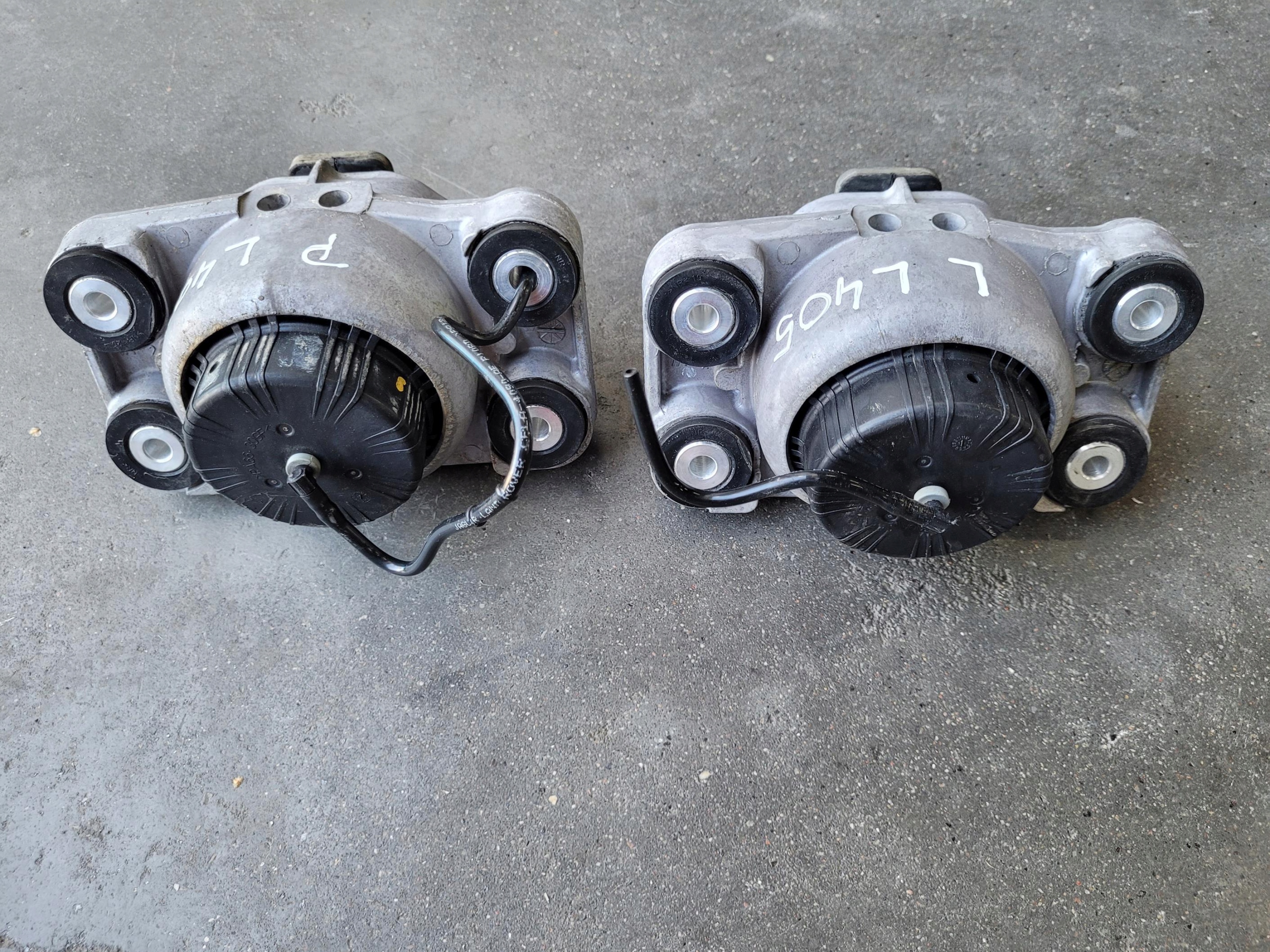 engine mount left right RANGE ROVER VOGUE L405 4.4 D