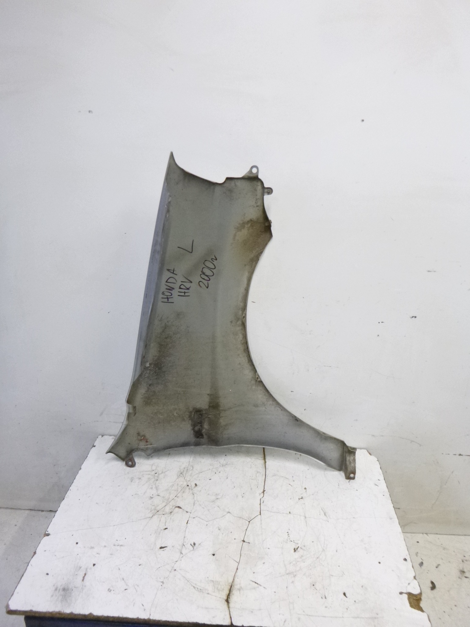 parafango Anteriore sinistra Honda HR-V HRV e 1999-2006 Srebrny