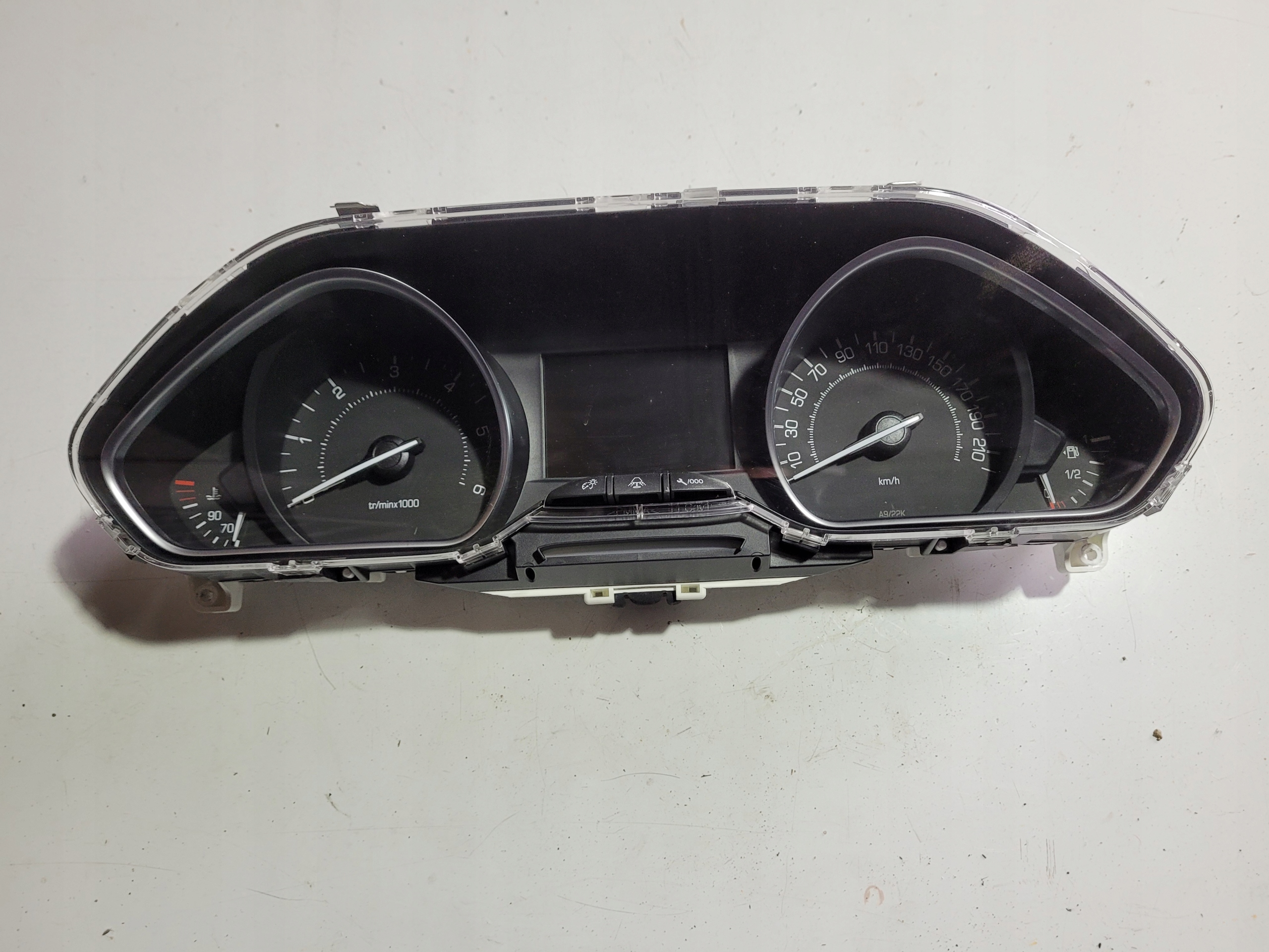 dials dials PEUGEOT 208 and 1 9805969180