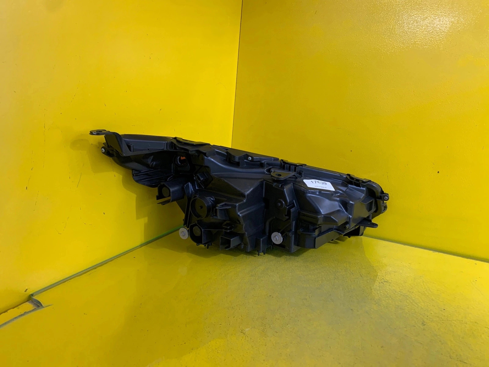 light left LEXUS NX NX200T NX300H 2018- LED