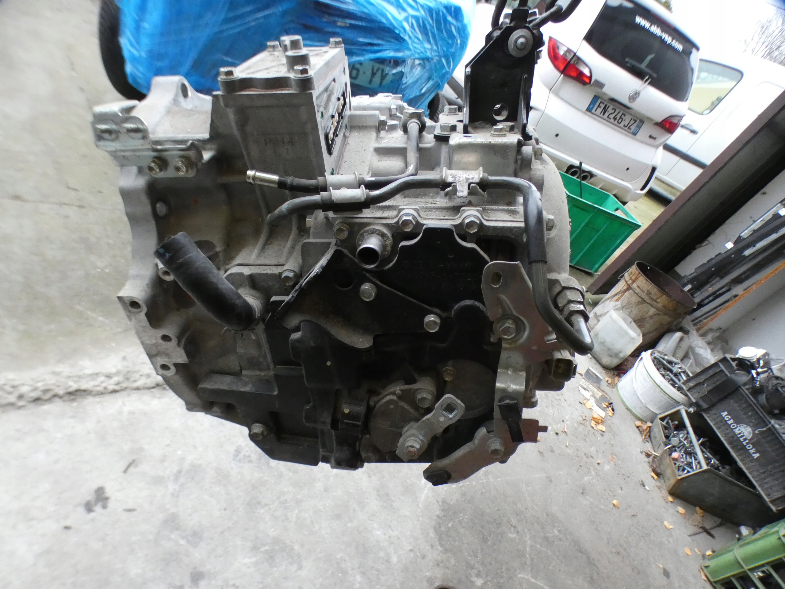 TOYOTA RAV4 2.5 hybryda CAMBIO automat PHL2
