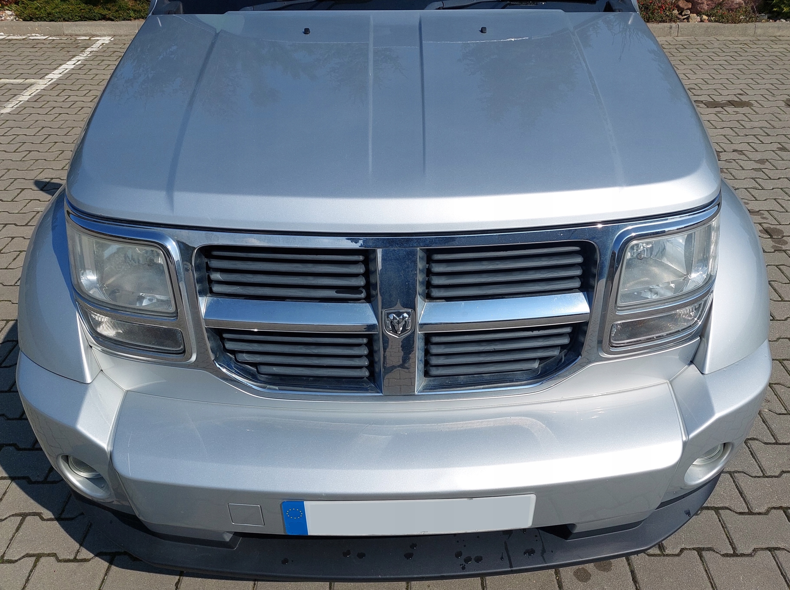 bonnet complete + hinges DODGE NITRO