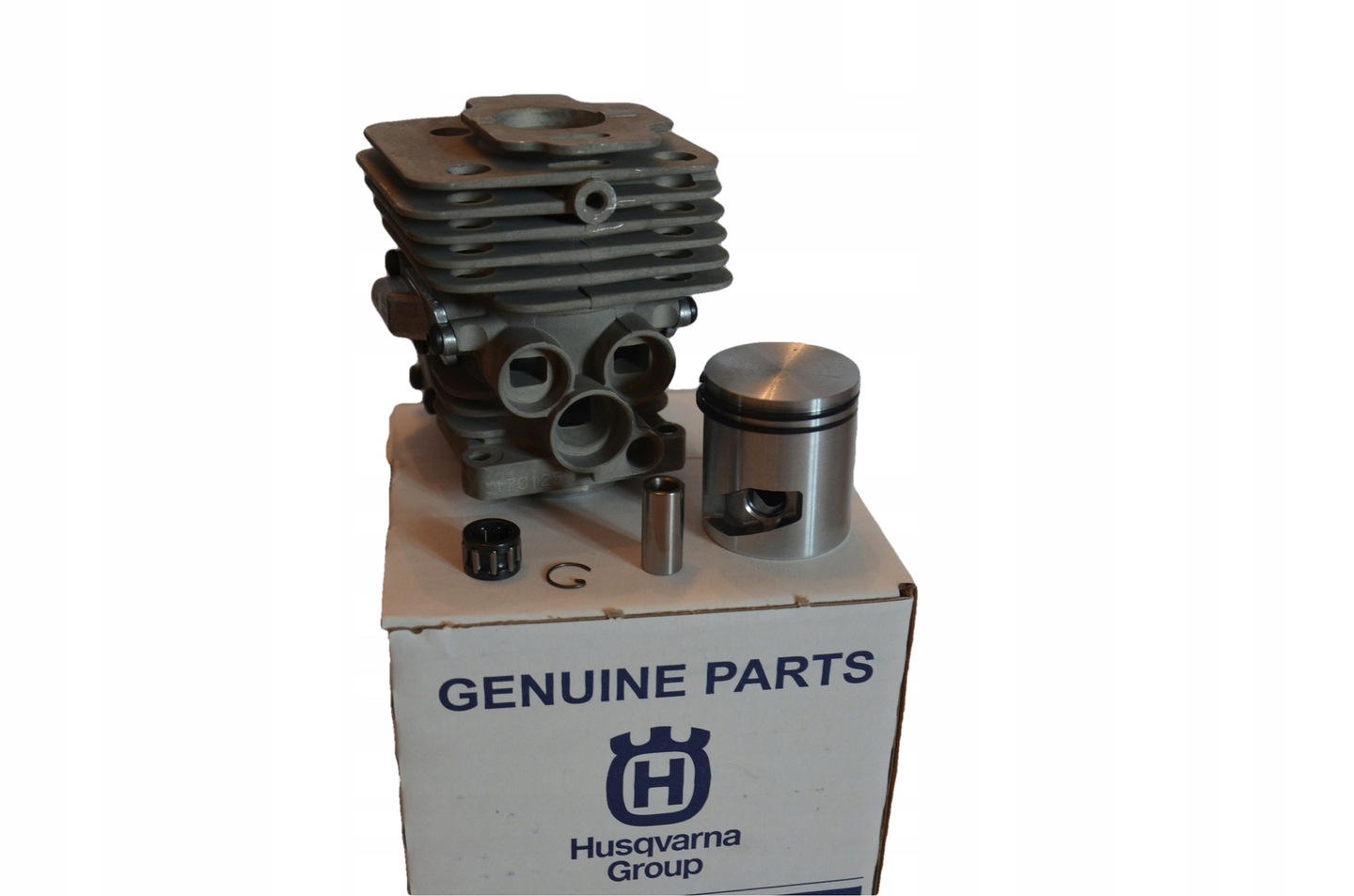 Cylinder kompletný Husqvarna 333 R