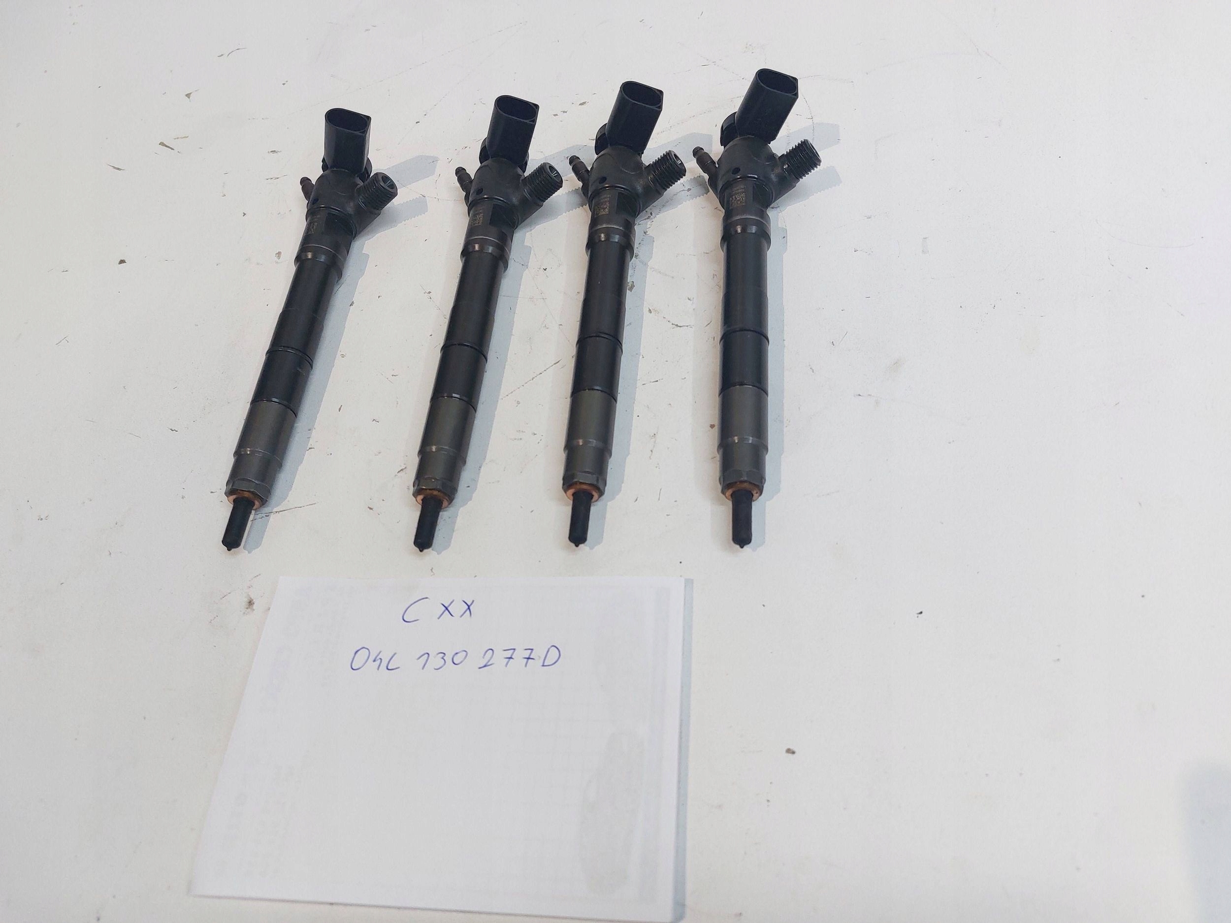 AUDI A3 8V GOLF VII LEON III OCTAVIA 1.6 TDI nozzle injector 04L130277D