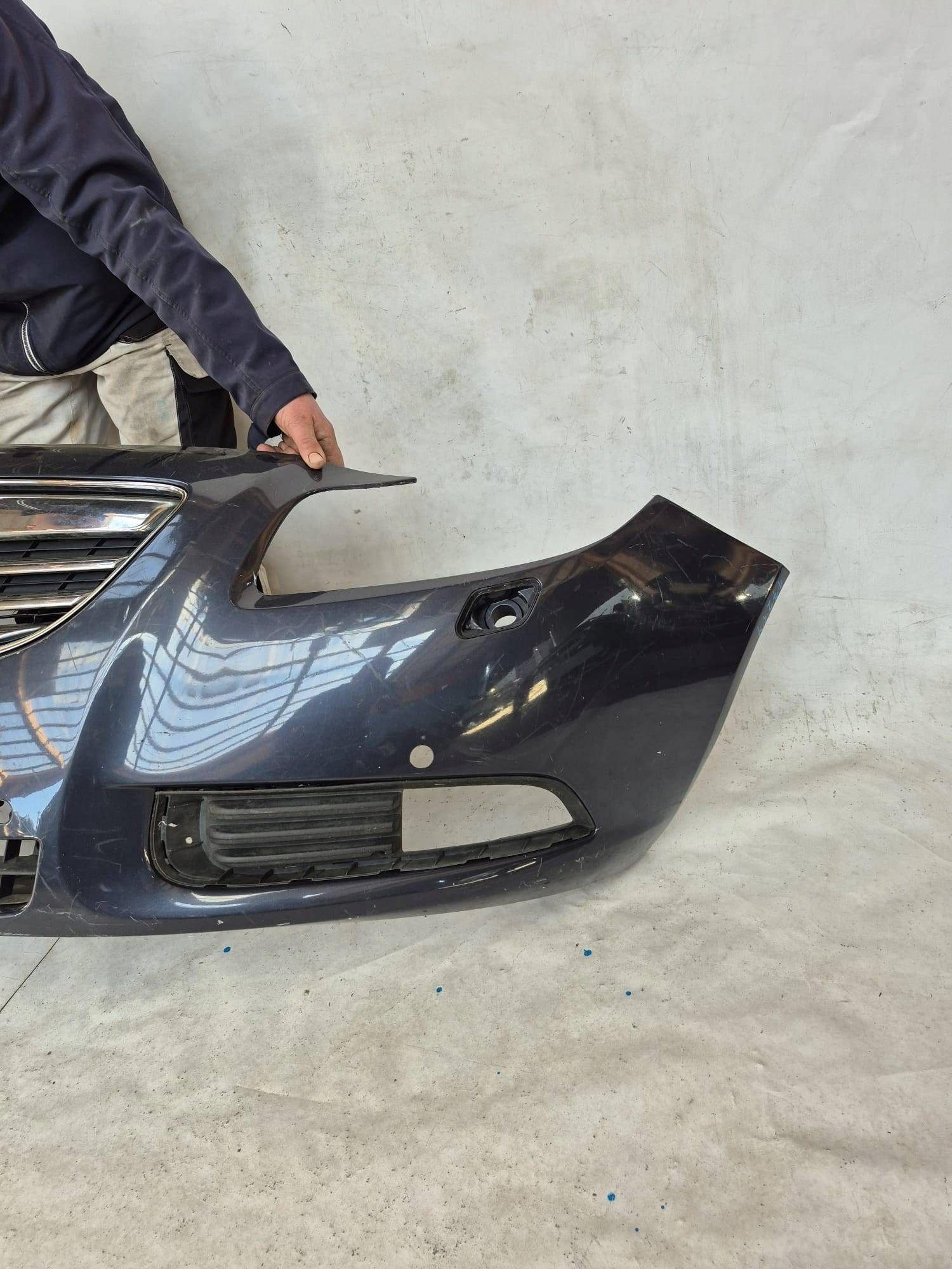 OPEL INSIGNIA A and 1 08-13 bumper front front SPR PDC