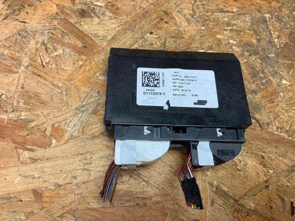 GREGTHR54654654 - BMW F20 F30 блок управления кондиционером 9381114