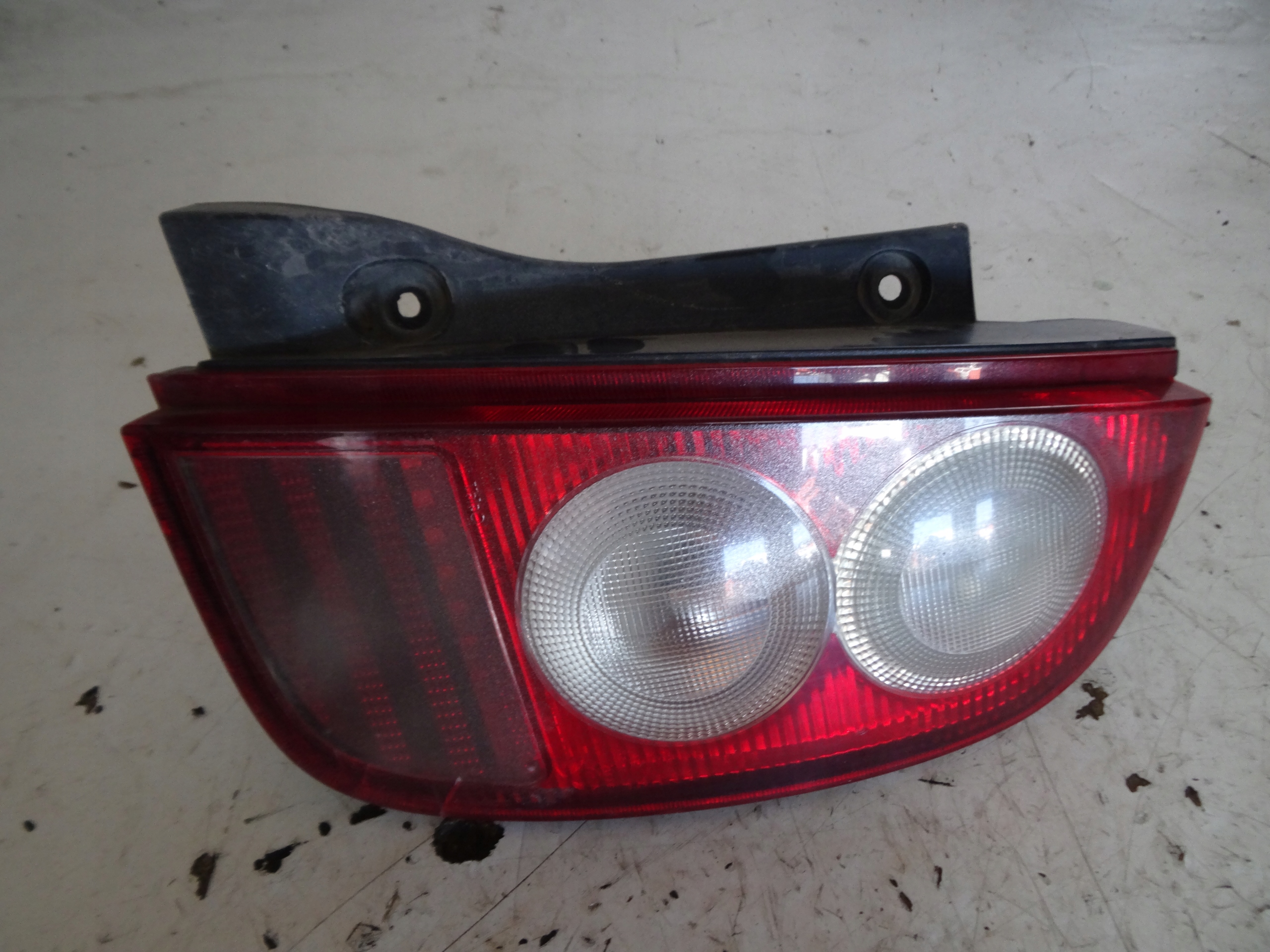 фонарь правый nissan MICRA K12