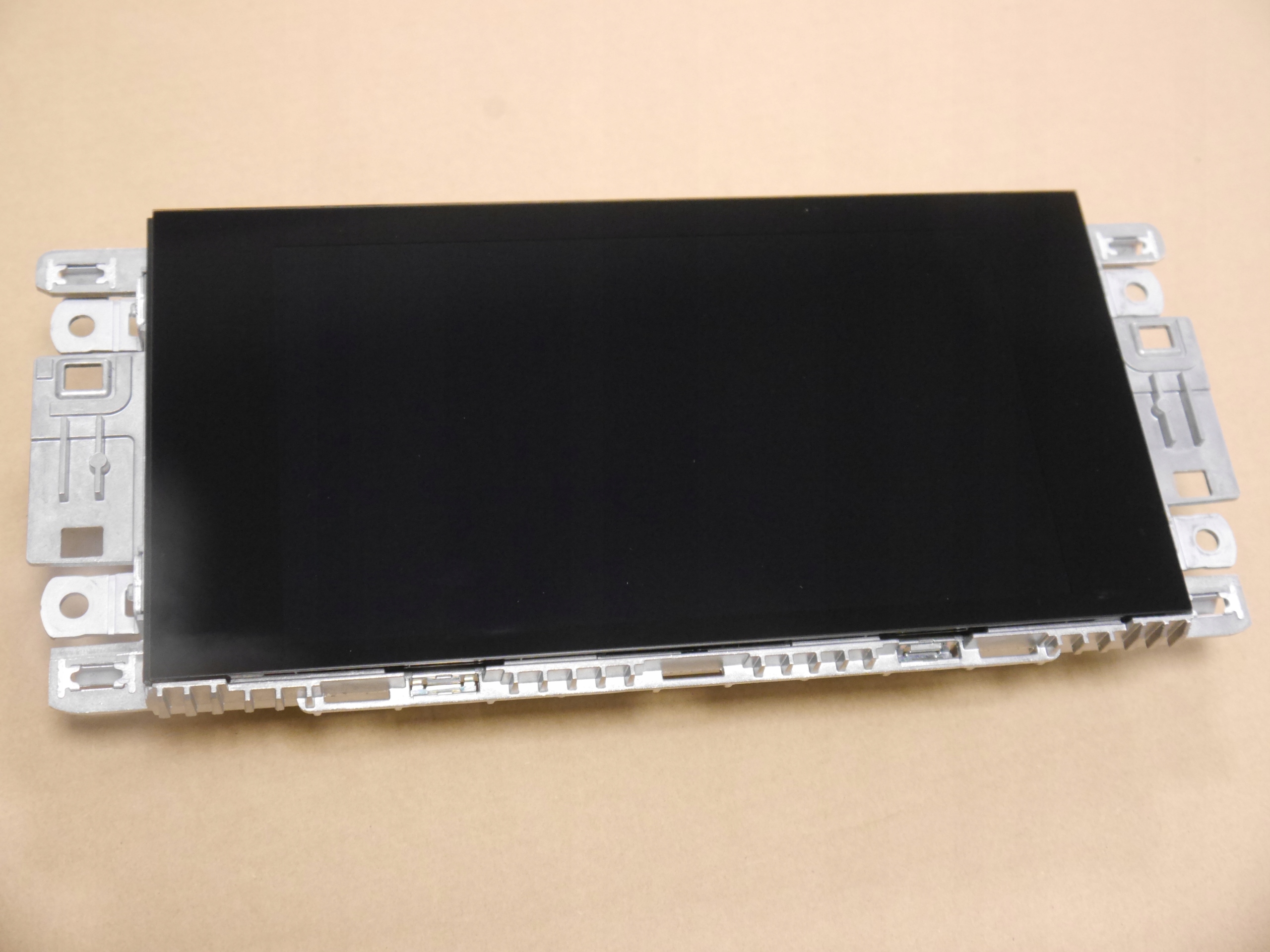 AUDI Q3 83A дисплей MMI 83A919604D