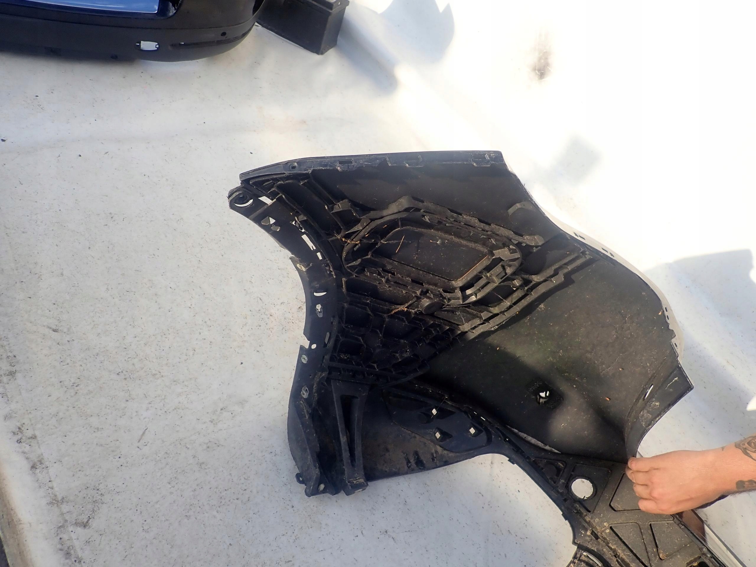 PORSCHE CAYENNE 7P 10-14 bumper rear part rear PDC