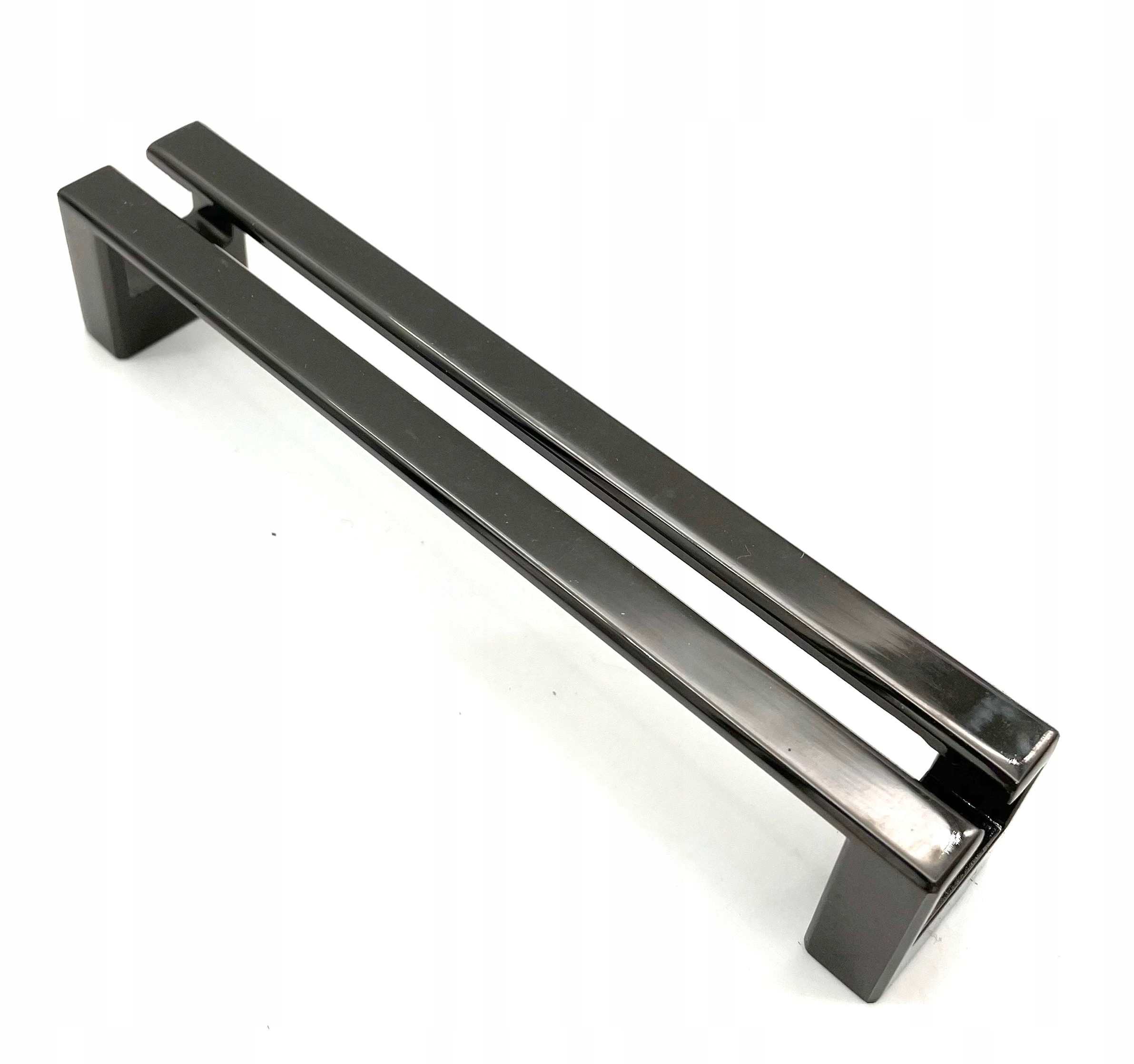 

Uchwyt Meblowy Czarny Połysk 128