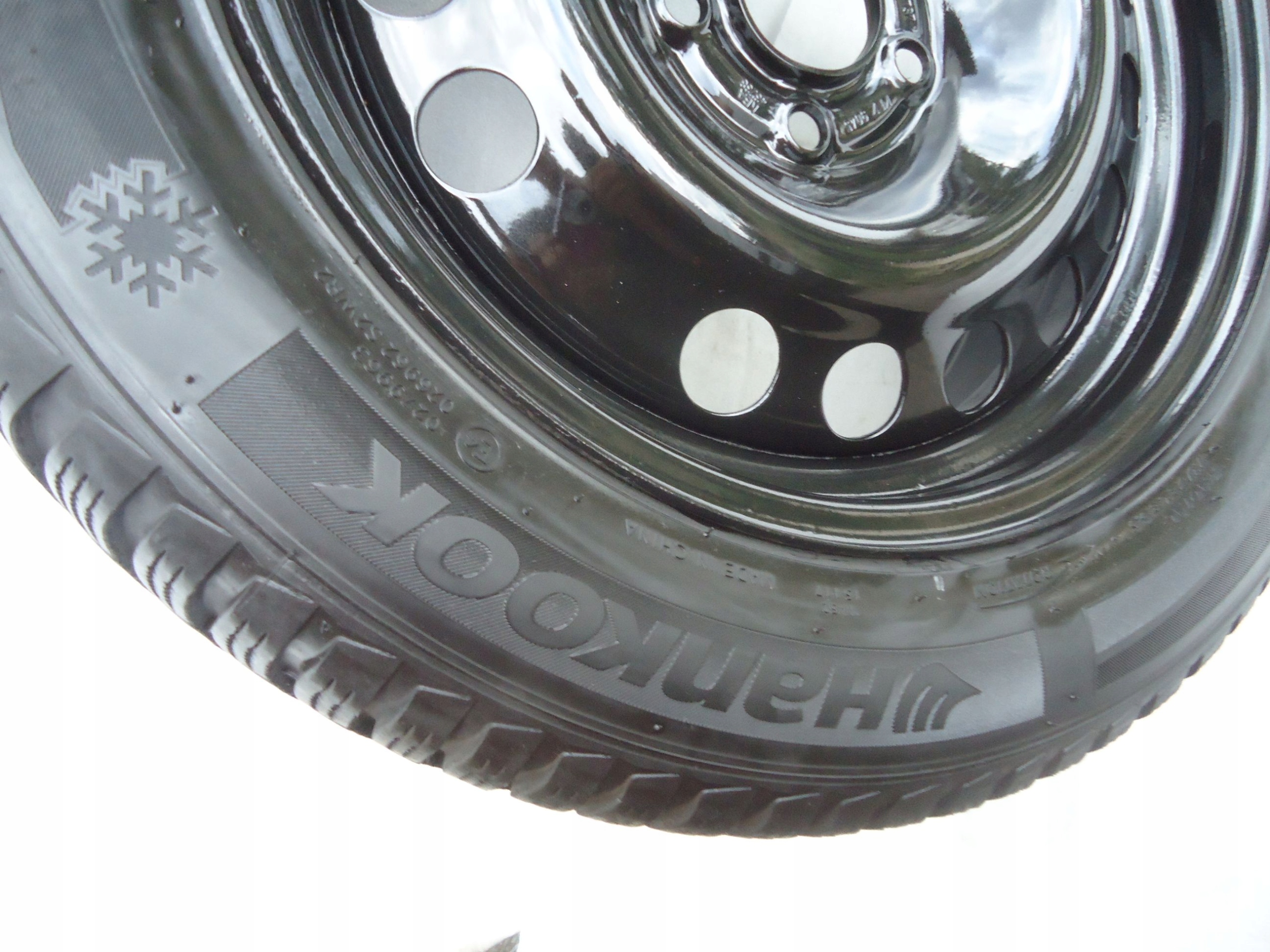 OPEL MERIVA CORSA FELGA OPONA 205/55 R16 HANKOOK Rodzaj felg Stalowe