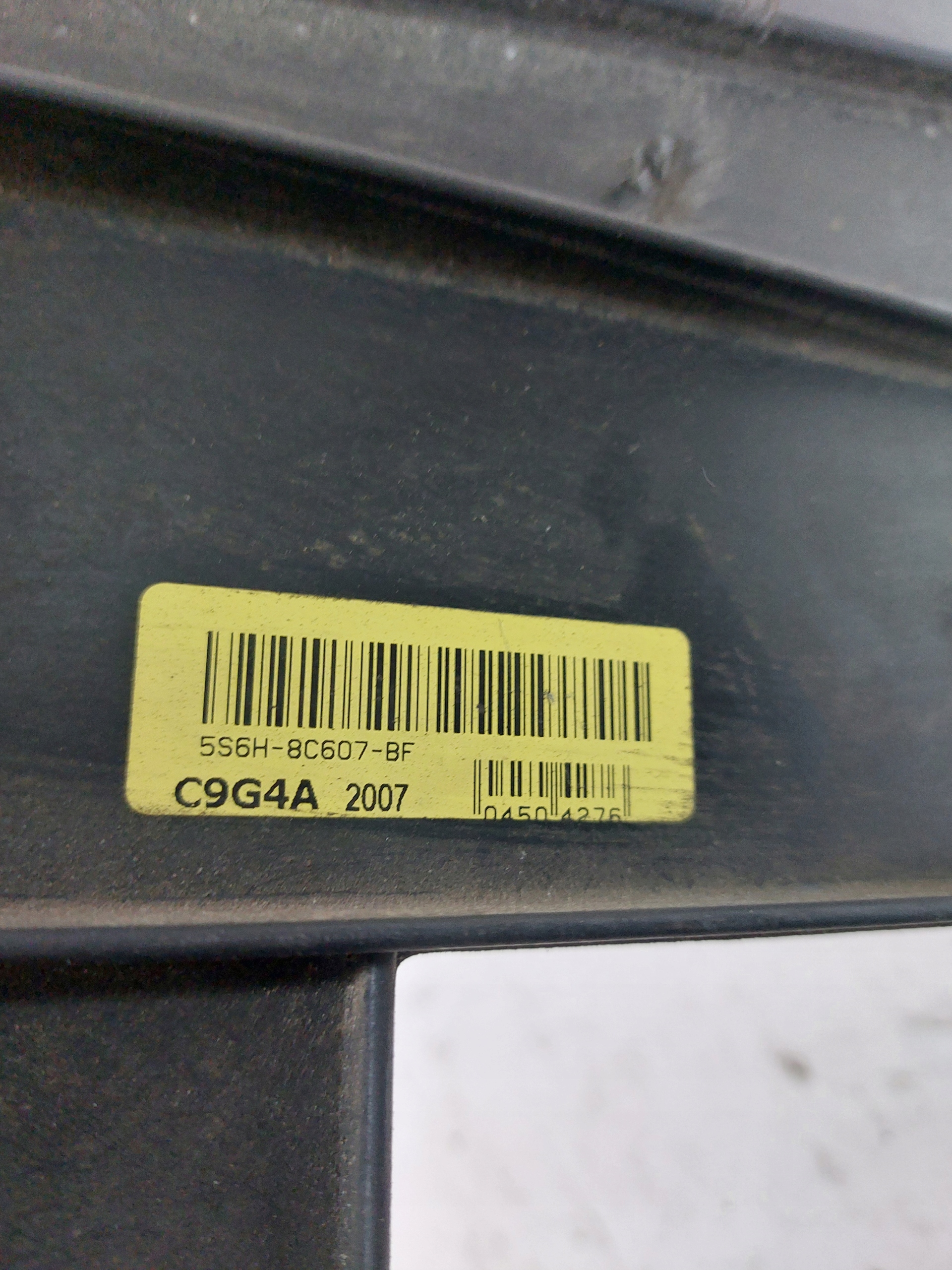 ventilátor chladiče FORD FIESTA MK5 556H-8C607-BE